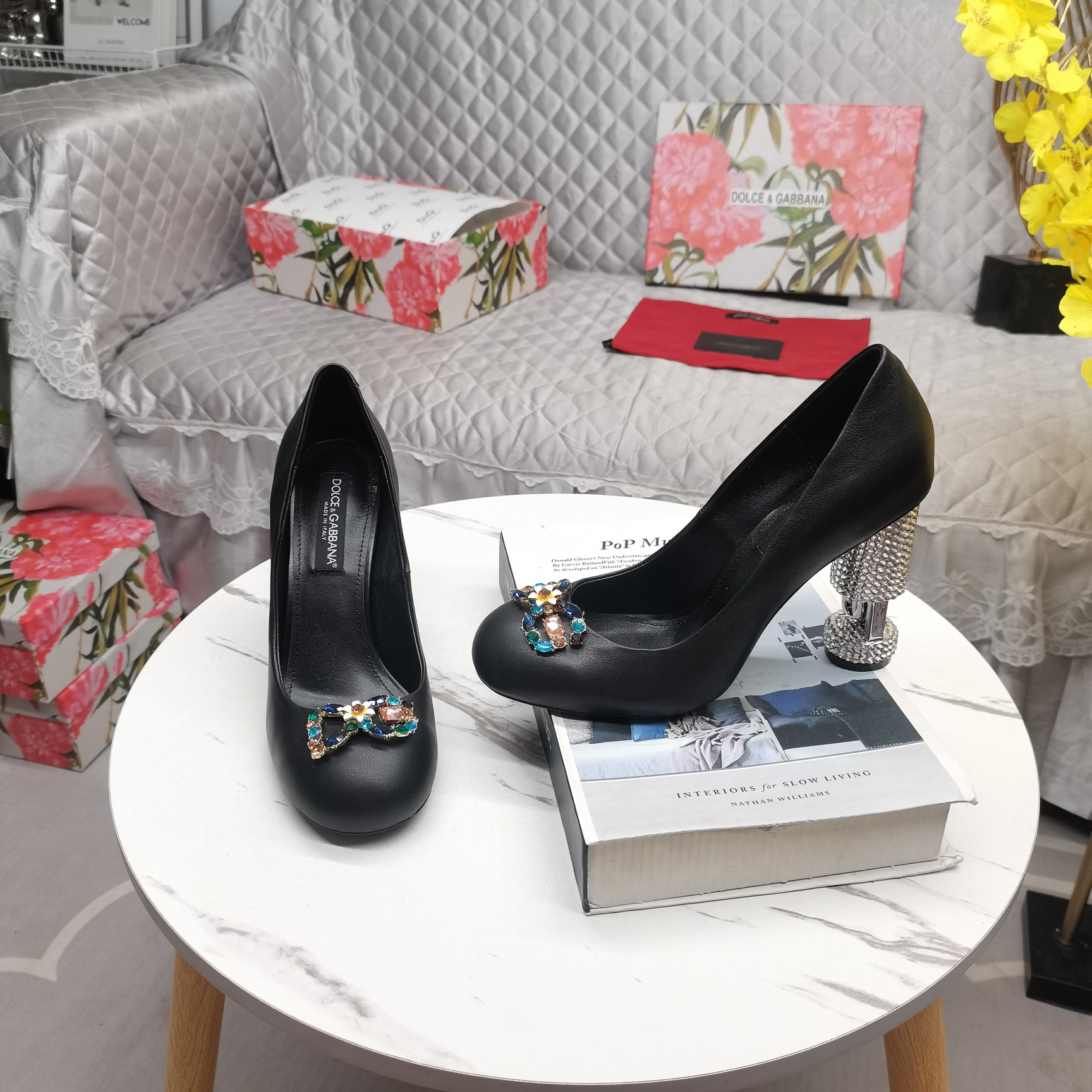 Dolce & Gabbana DG heel coloured diamond-studded buckle heels 💎 👠