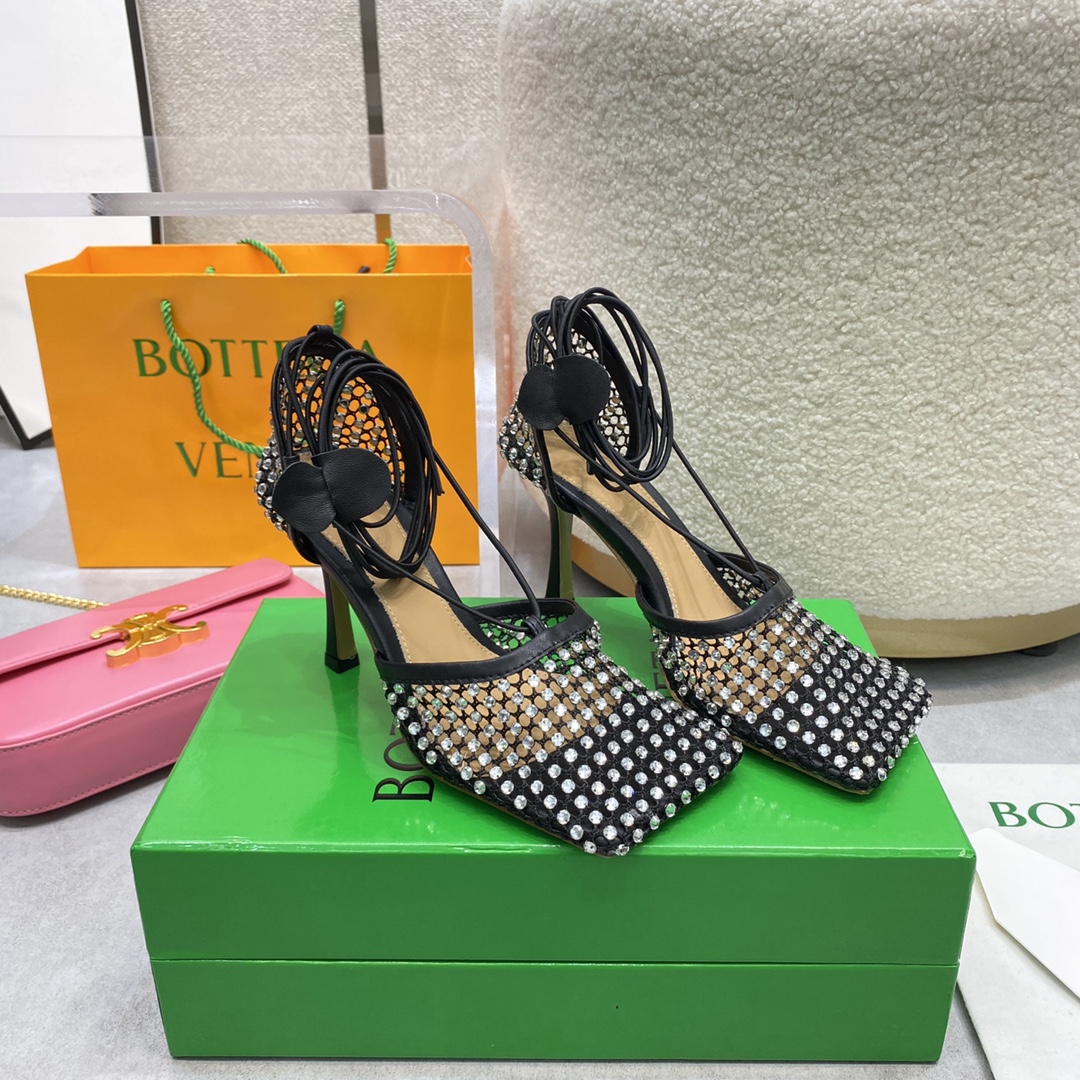 Bottega Veneta BV diamond sandals