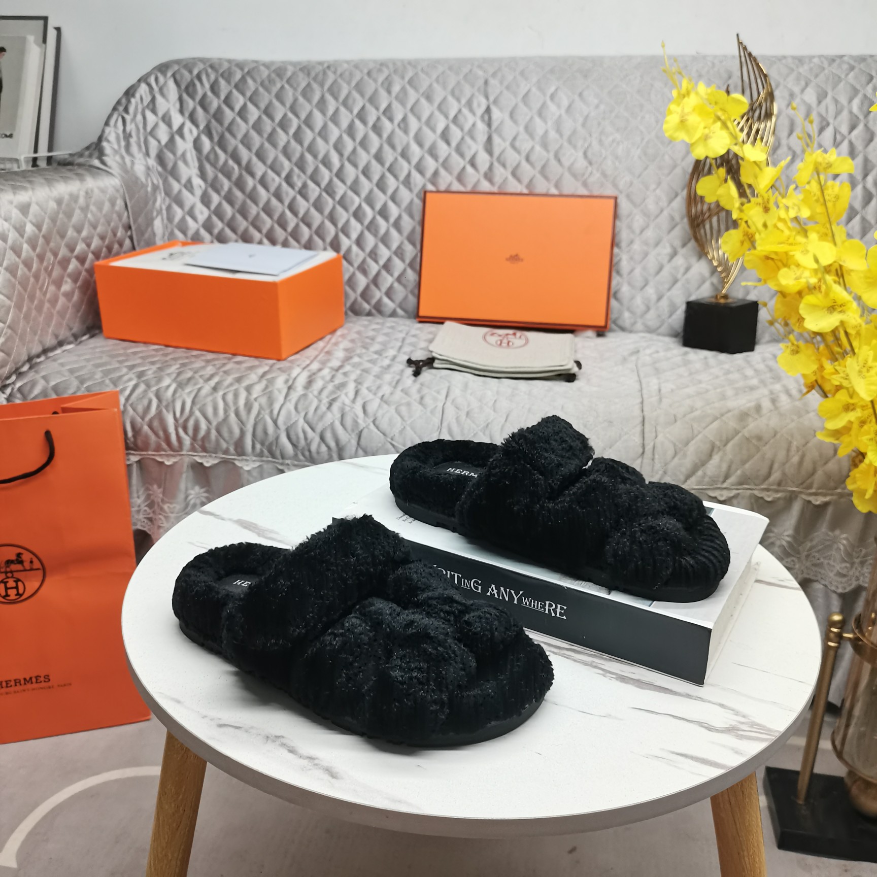 Hermes' second uncle is hairy