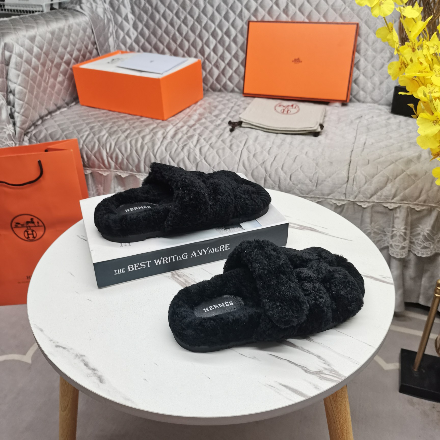 Hermes' second uncle is hairy