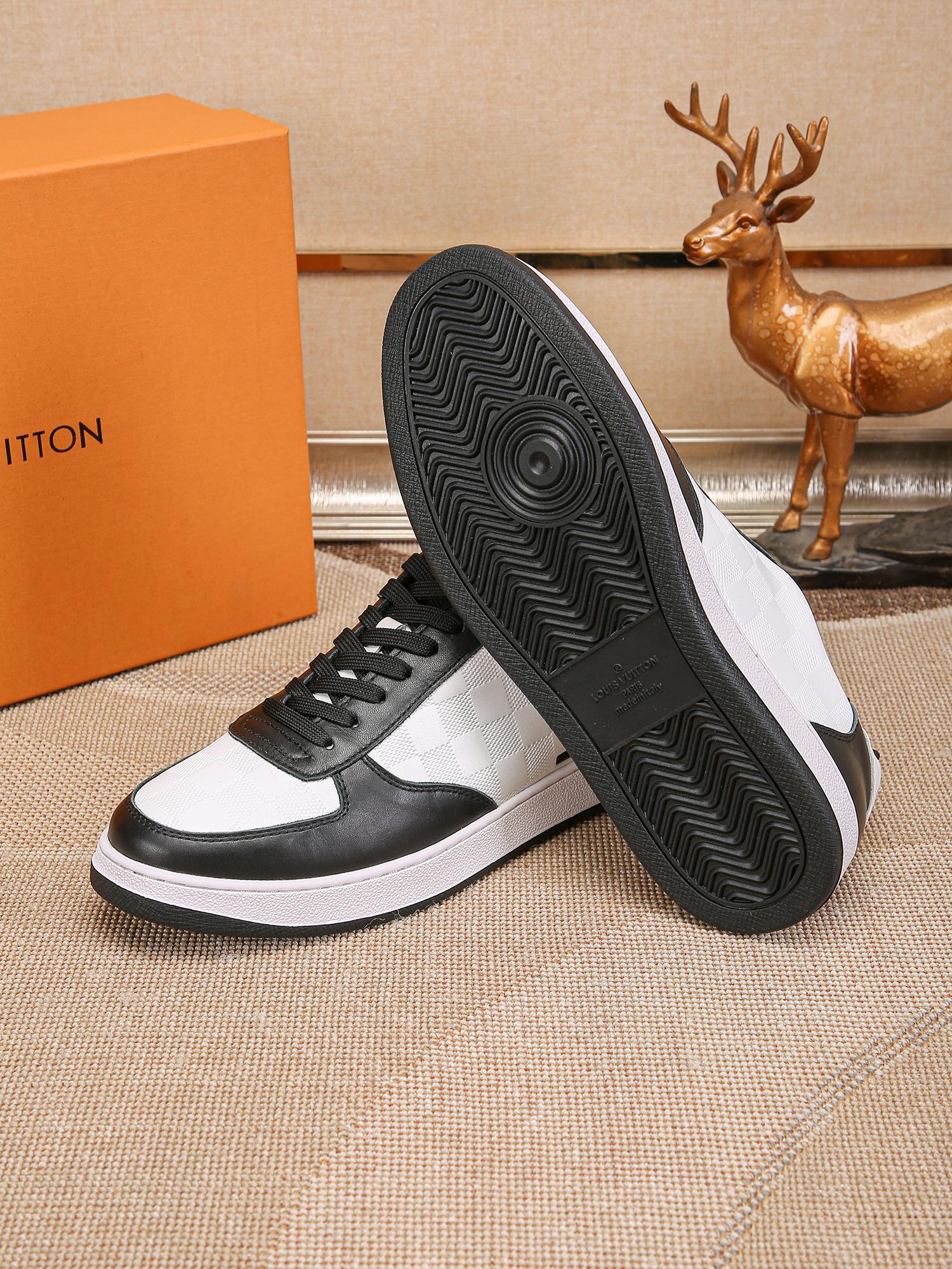 Louis Vuitton LV low-top sneakers men's shoes