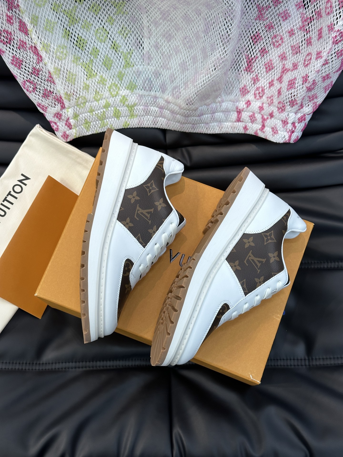 Louis Vuitton LV low-top Abbesses sneakers men's shoes