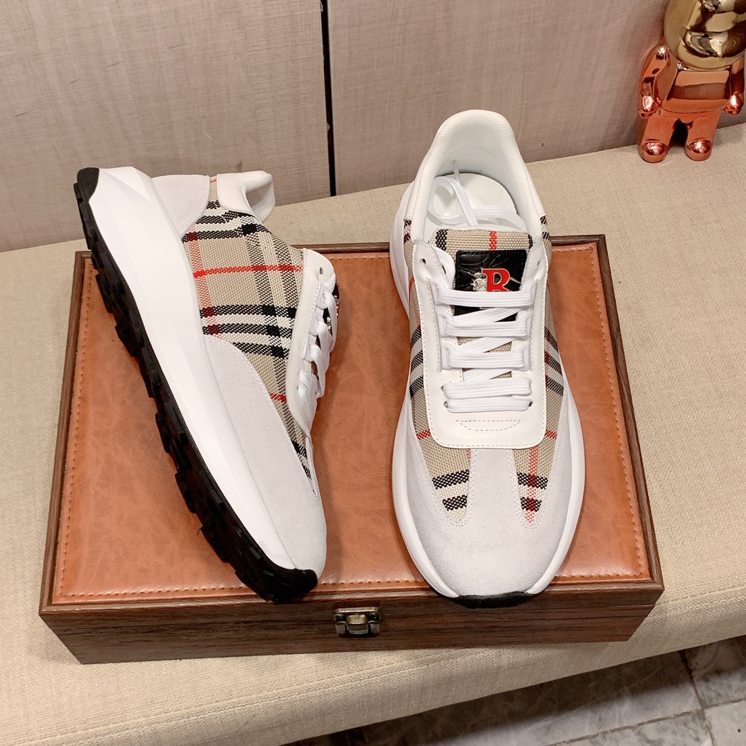 Burberry casual sports shoes for men