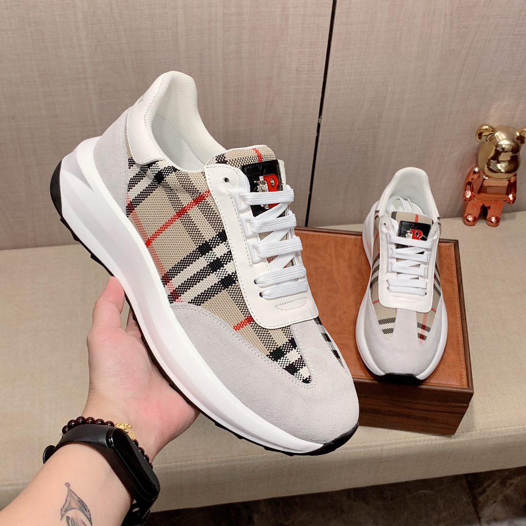 Burberry casual sports shoes for men