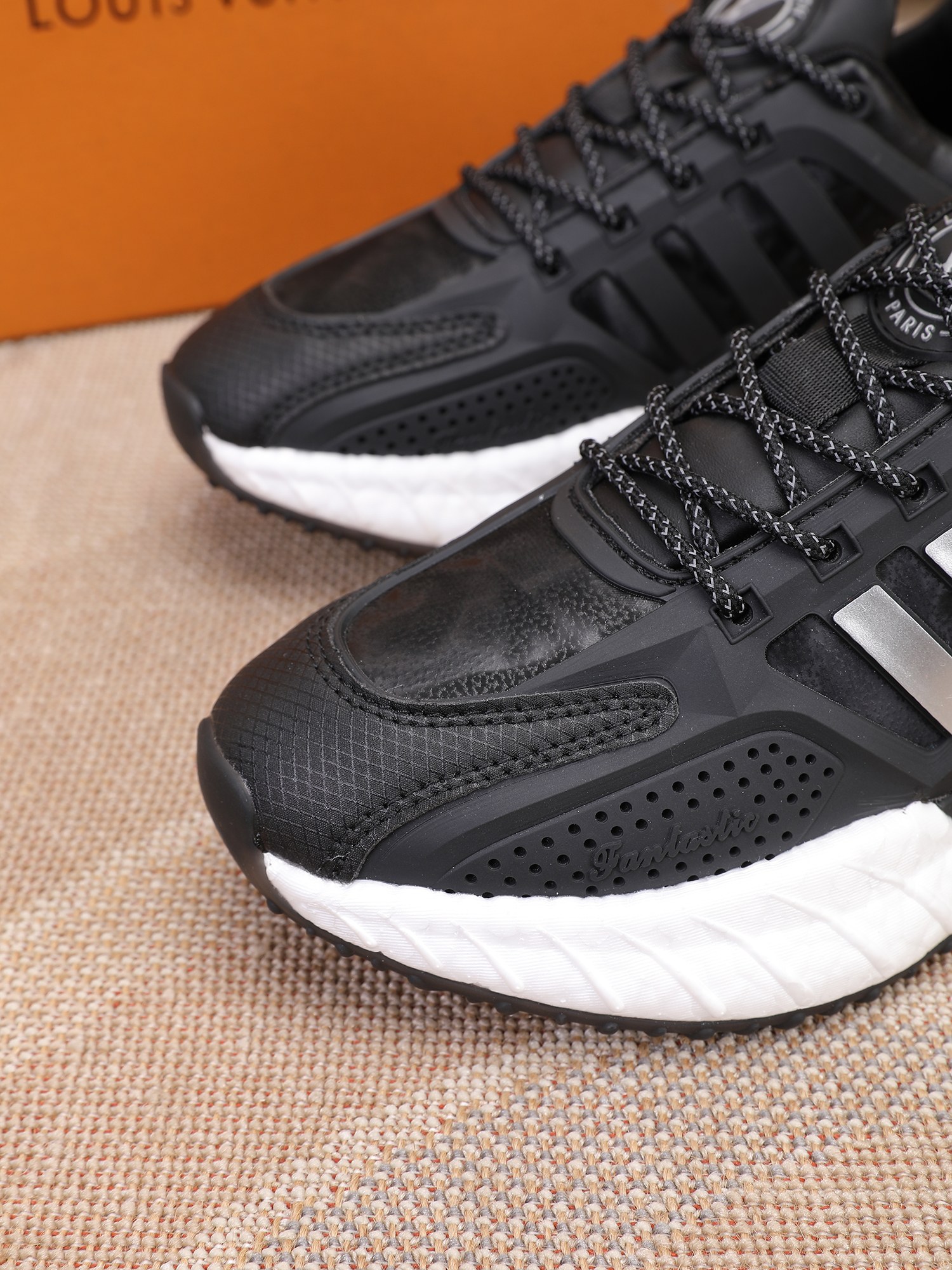 Louis Vuitton LV casual sports running shoes men's shoes