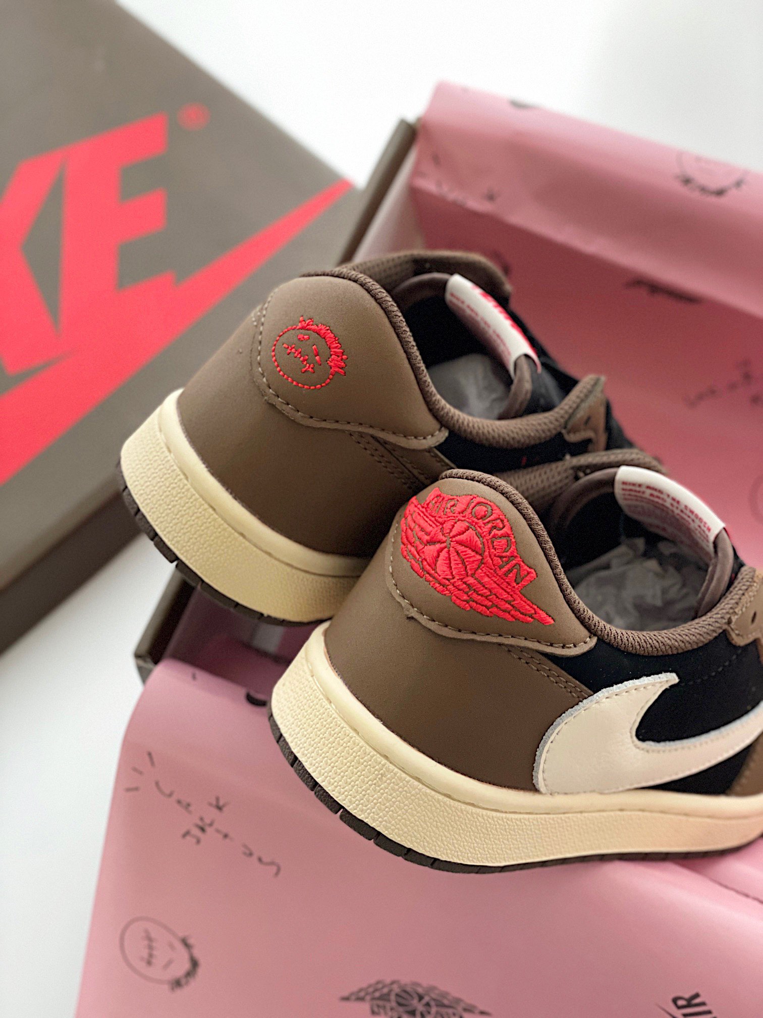 NIKE Three-party co-branded TS barbed children's shoes
