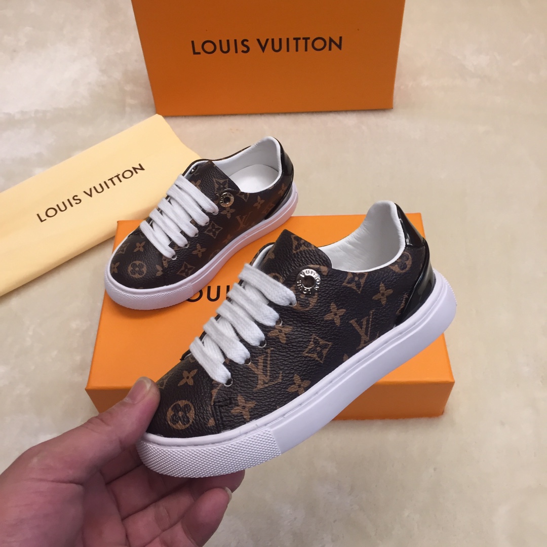 LV children's casual shoes