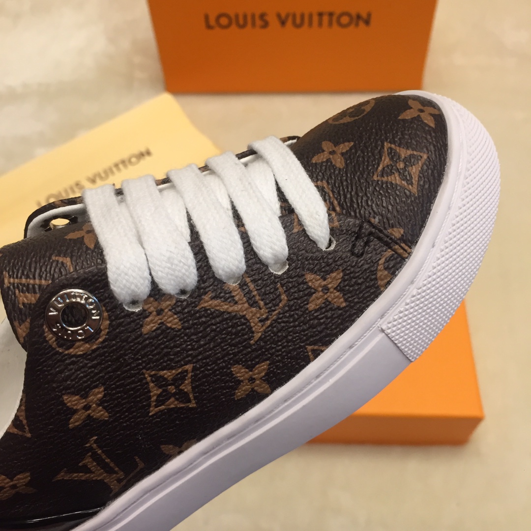 LV children's casual shoes