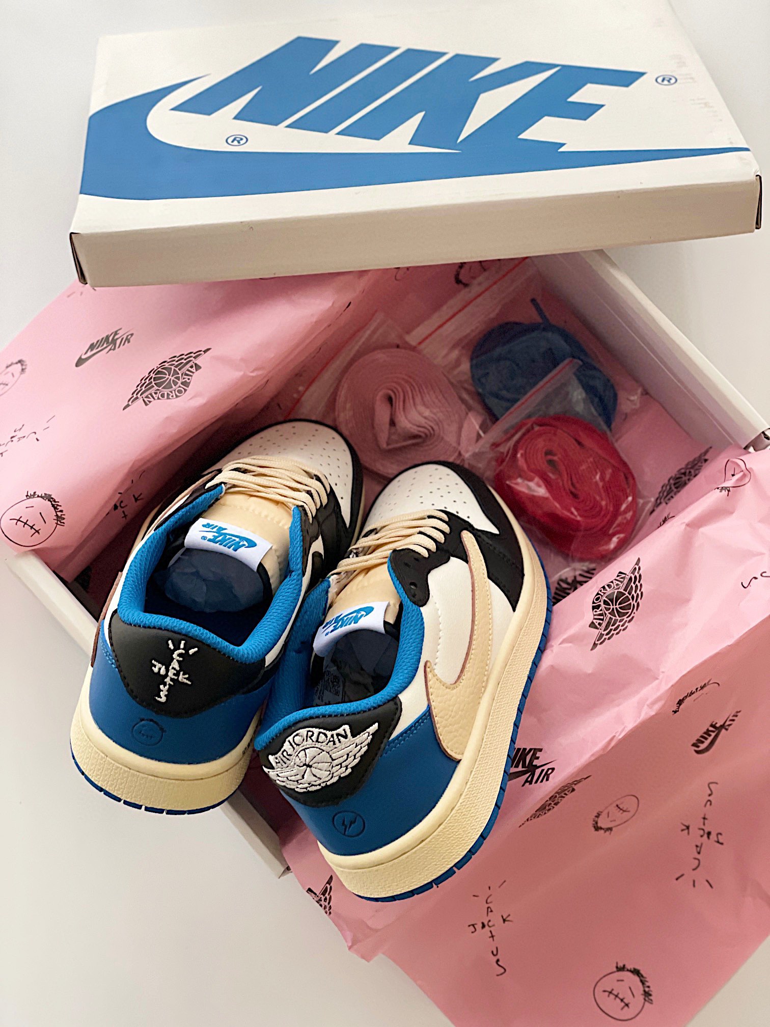 NIKE Three-party co-branded TS barbed children's shoes