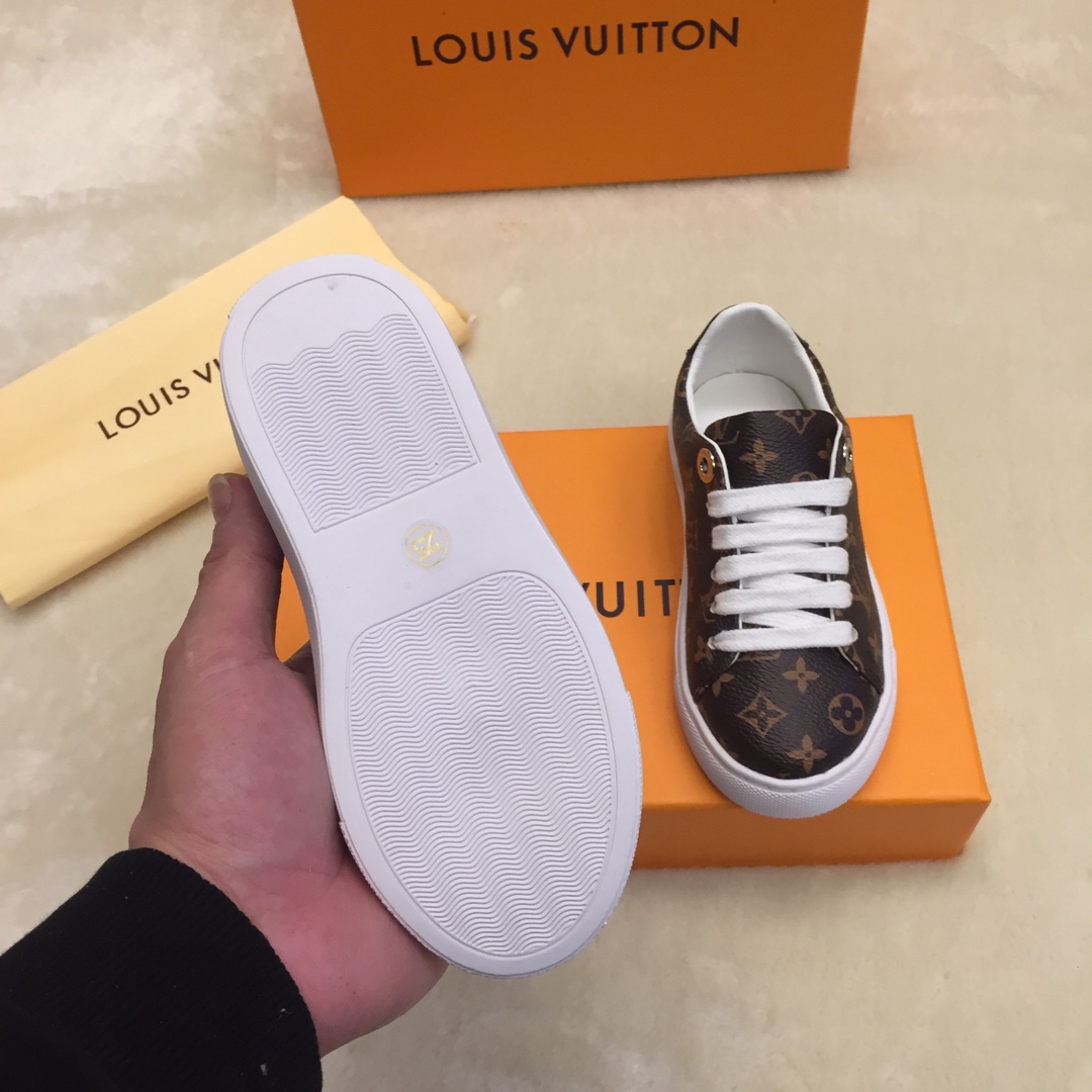 LV children's casual shoes
