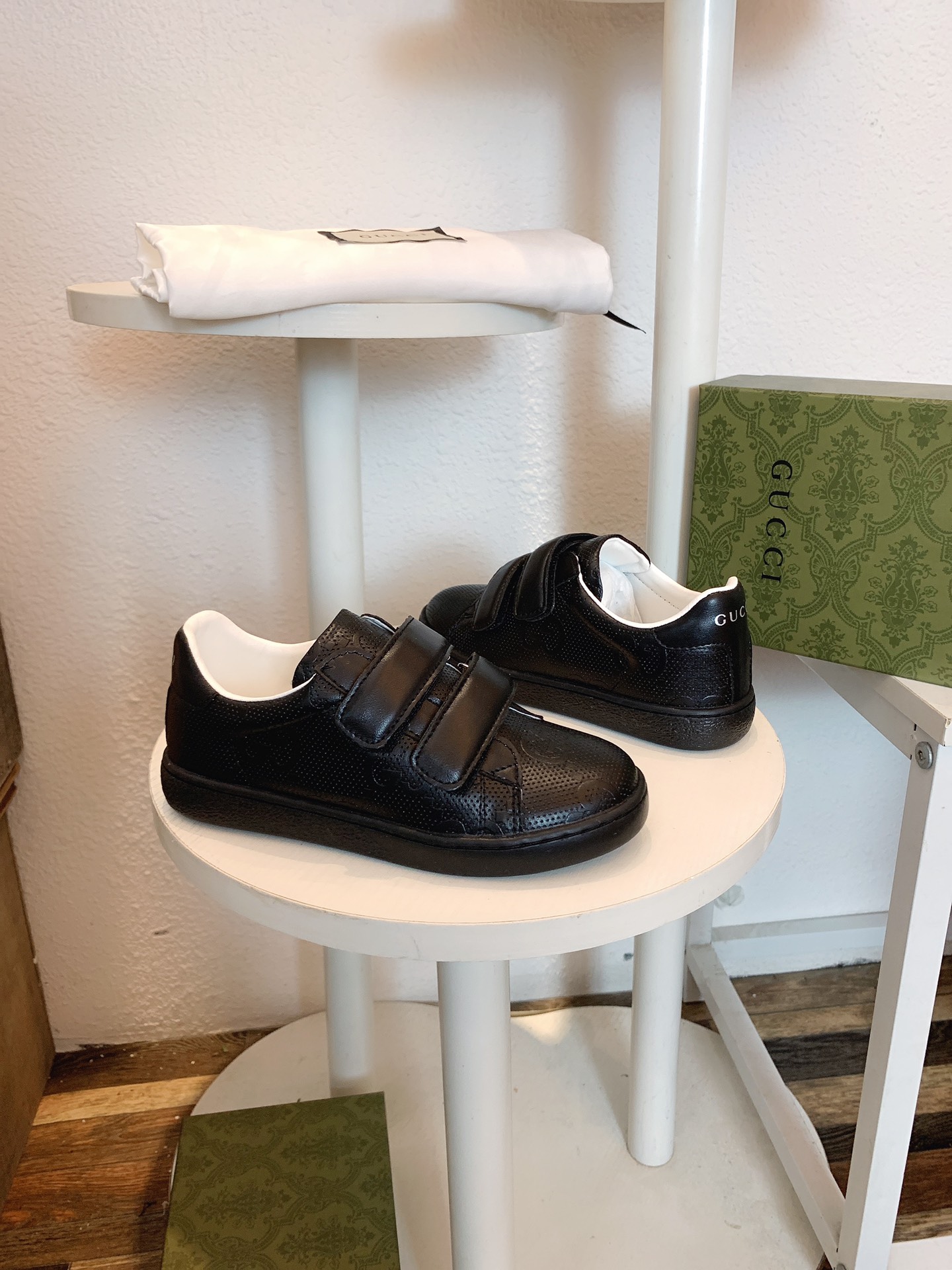Gucci children's shoes