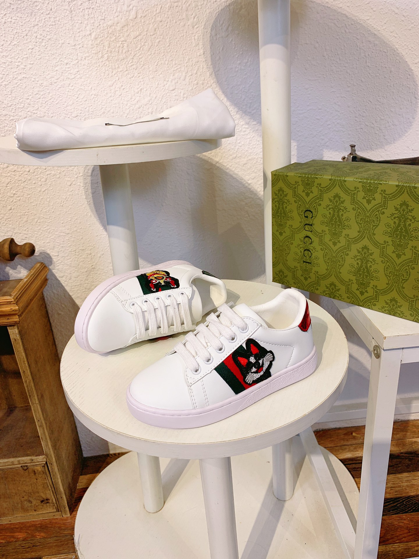 Gucci children's shoes