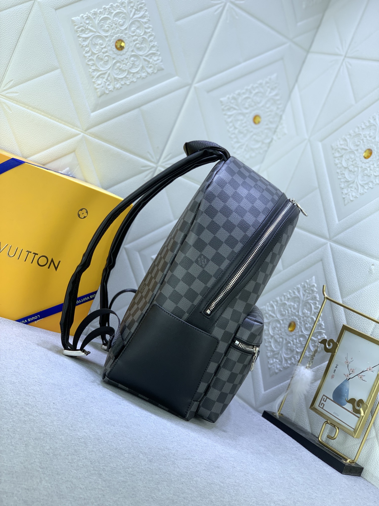 Louis Vuitton LV DISCOVERY backpack