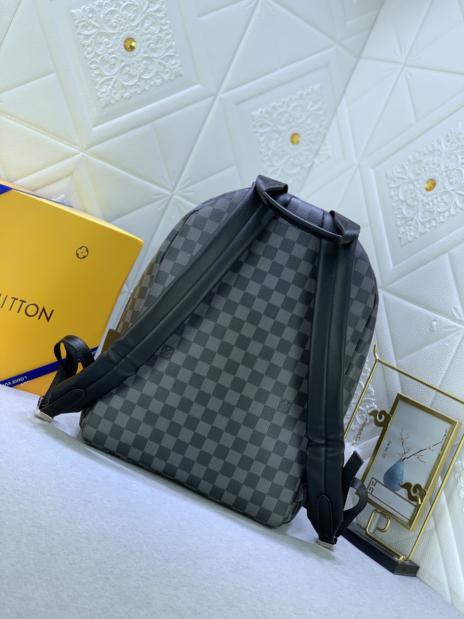 Louis Vuitton LV DISCOVERY backpack