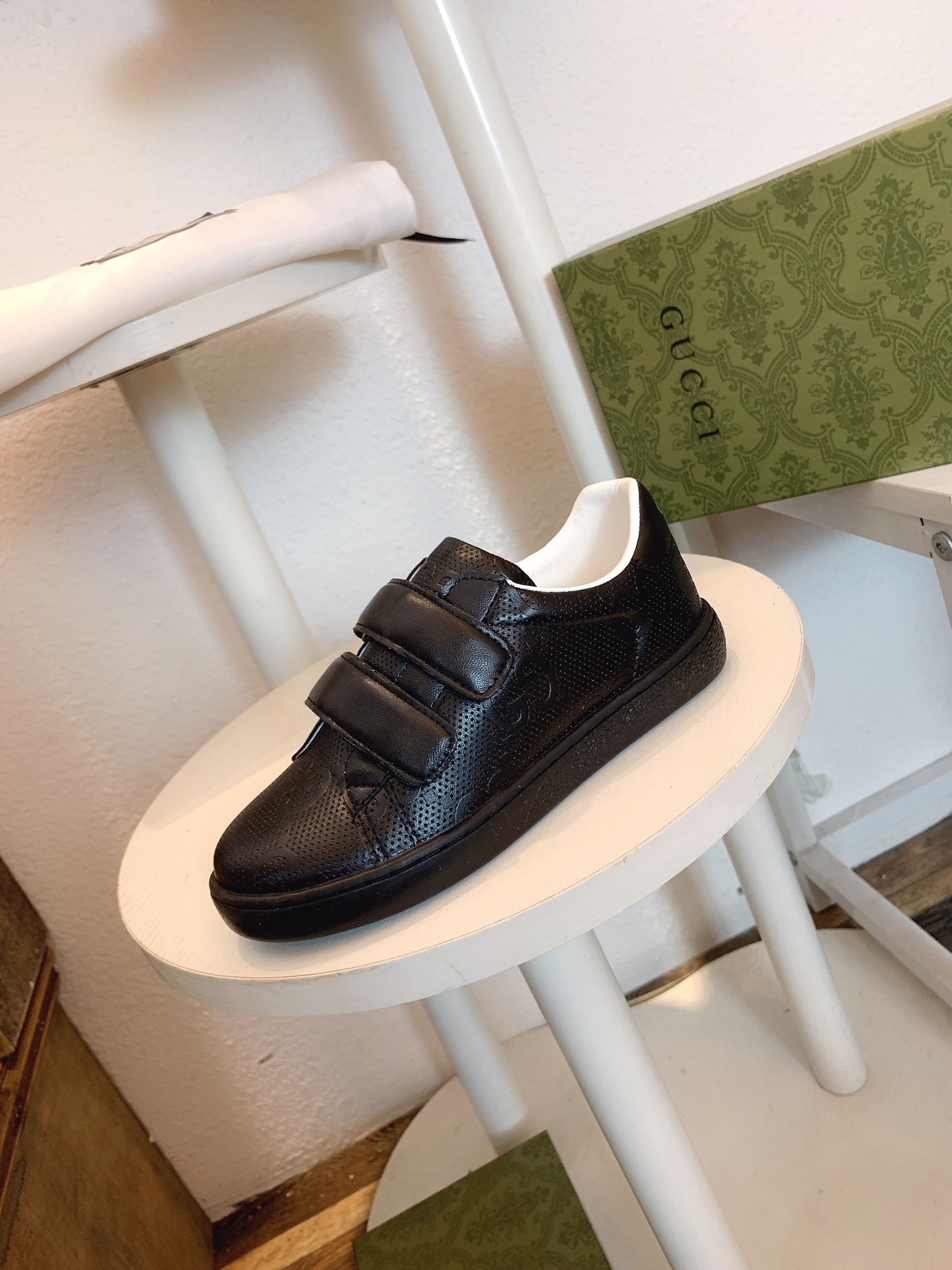 Gucci children's shoes