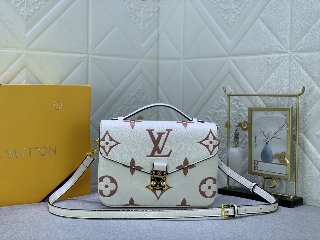 Louis Vuitton LV crossbody shoulder bag