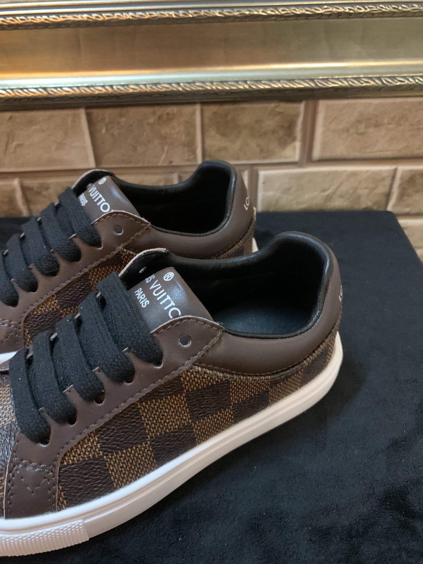 Louis Vuitton LV children's shoes