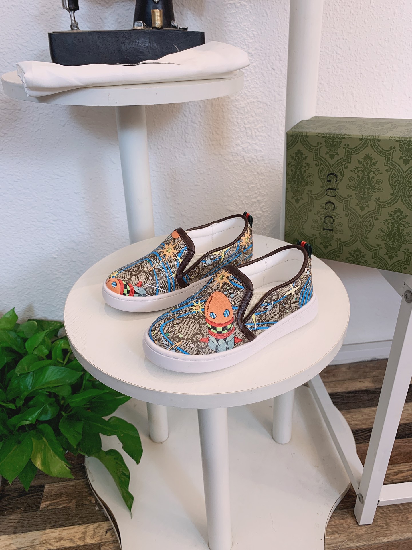 Gucci children's shoes