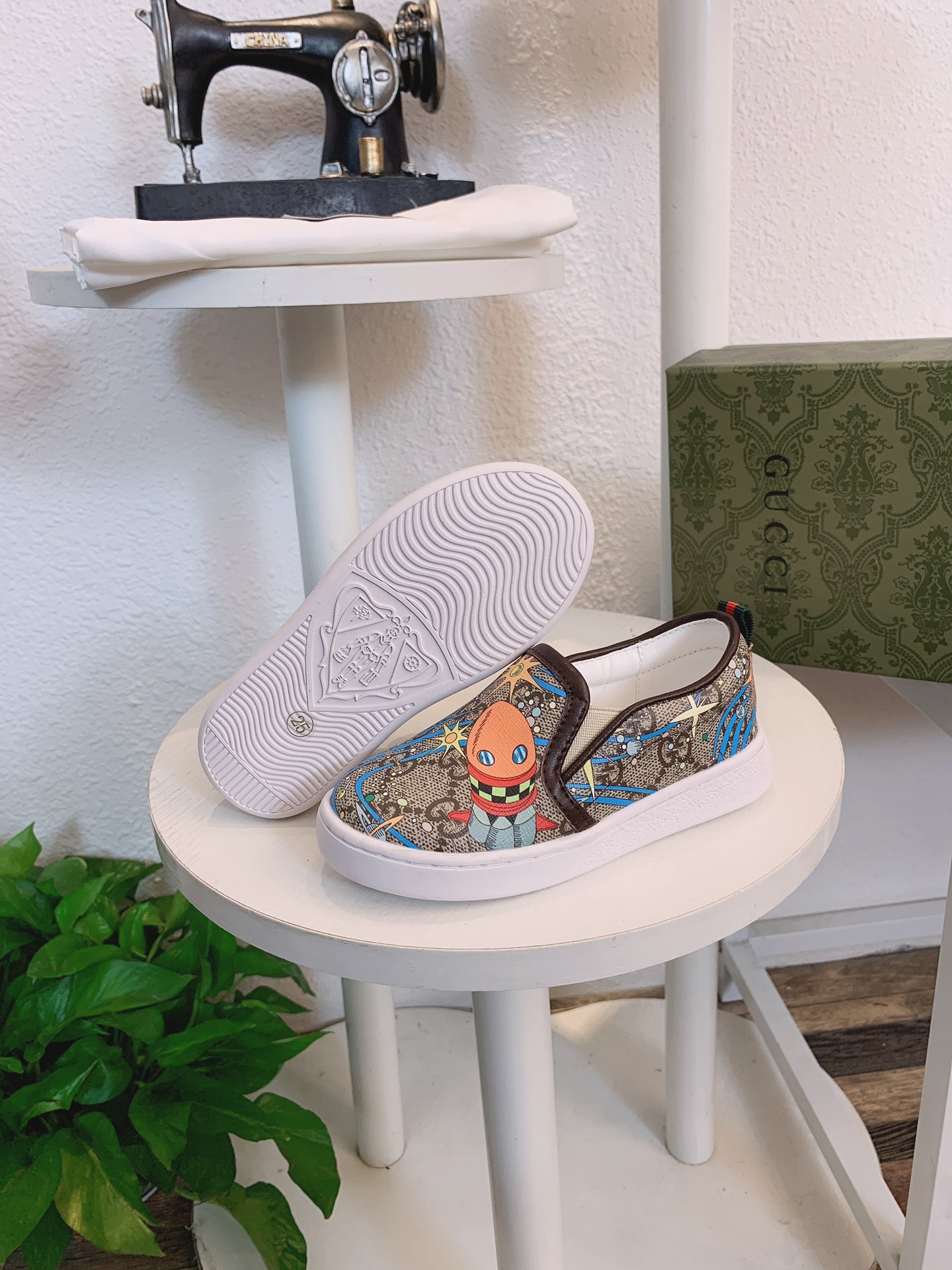 Gucci children's shoes