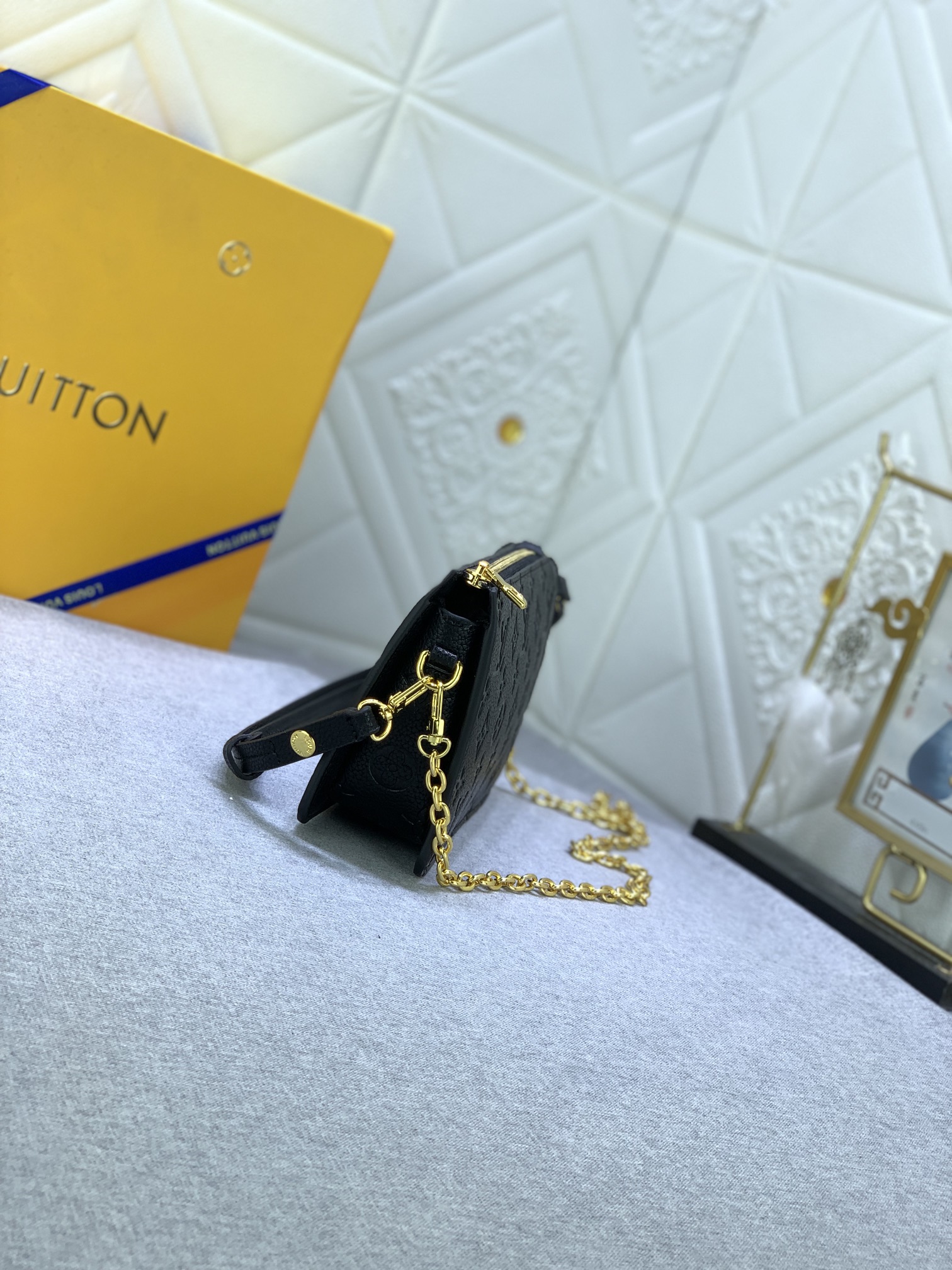 Louis Vuitton LV Lexington Casual Bag