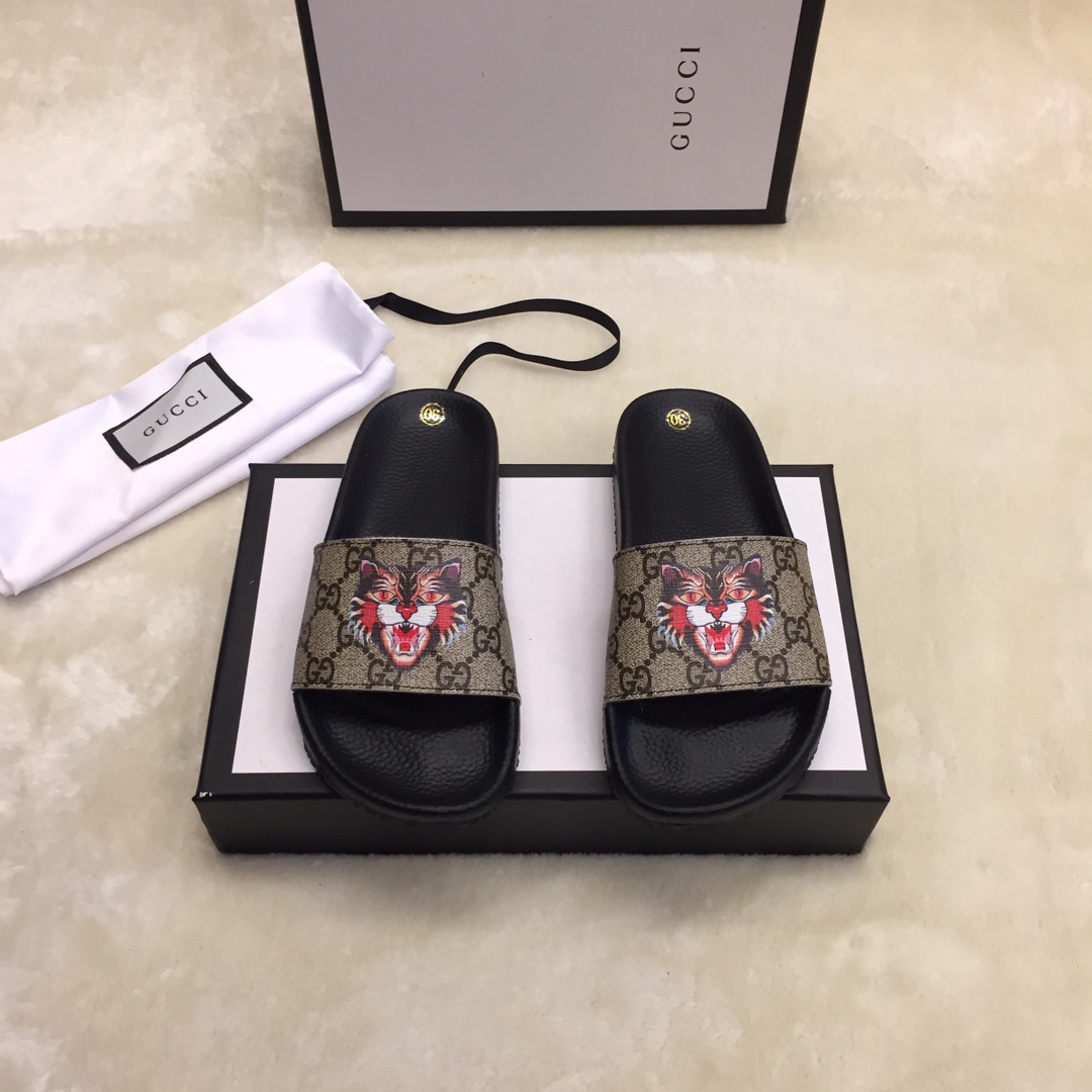 Gucci children's slippers
