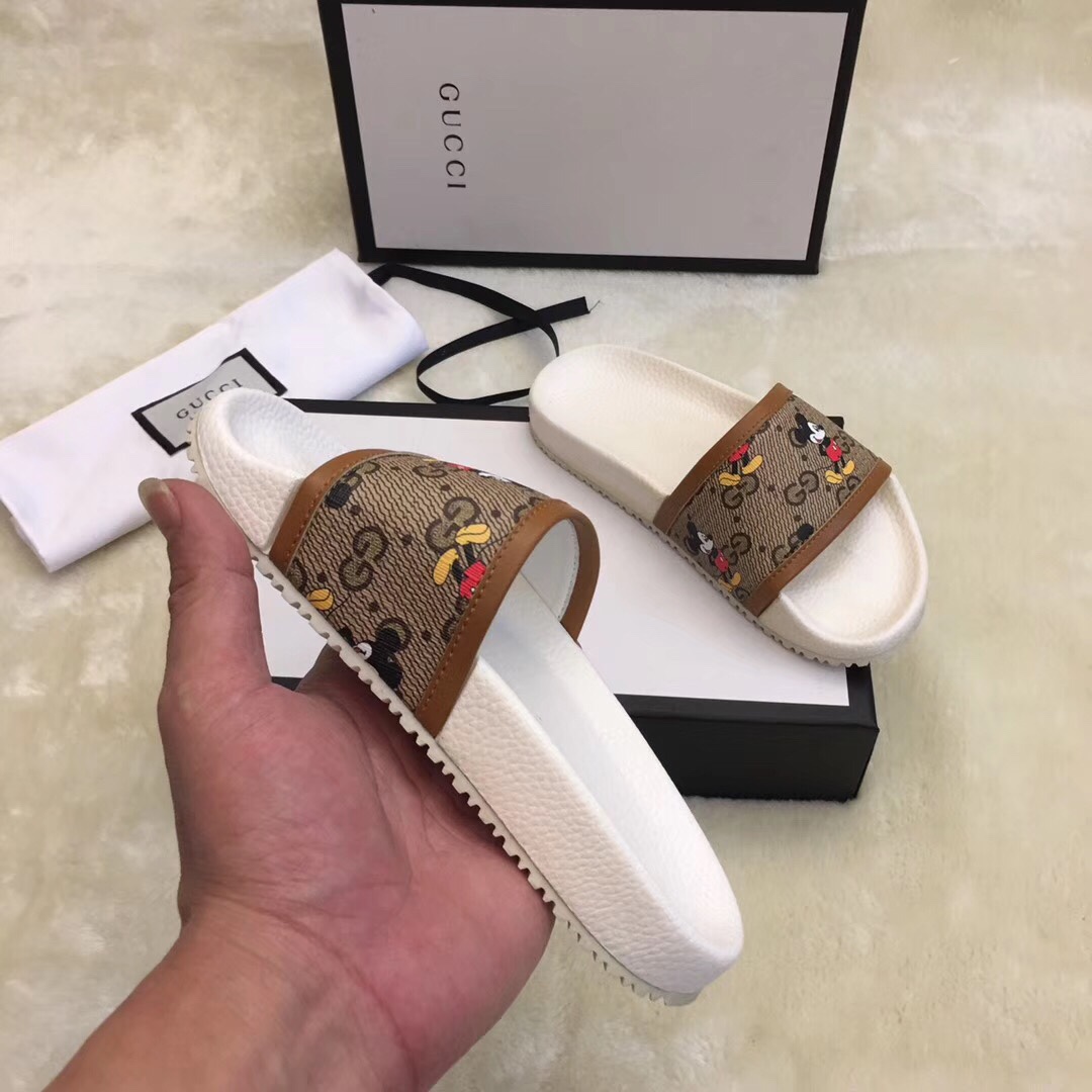 Gucci children's slippers
