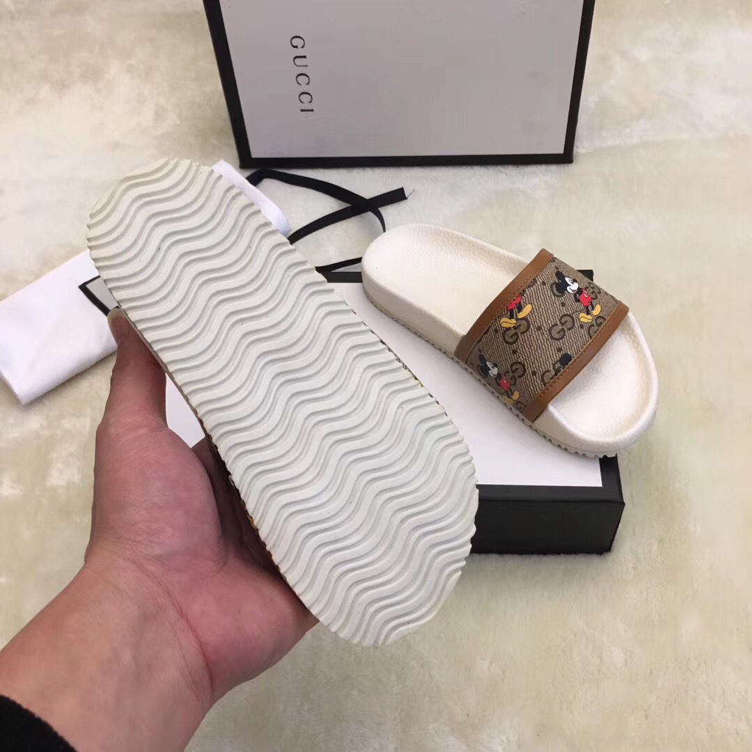 Gucci children's slippers