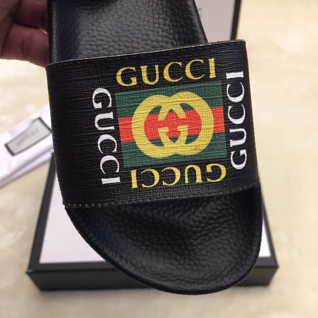 Gucci children's slippers