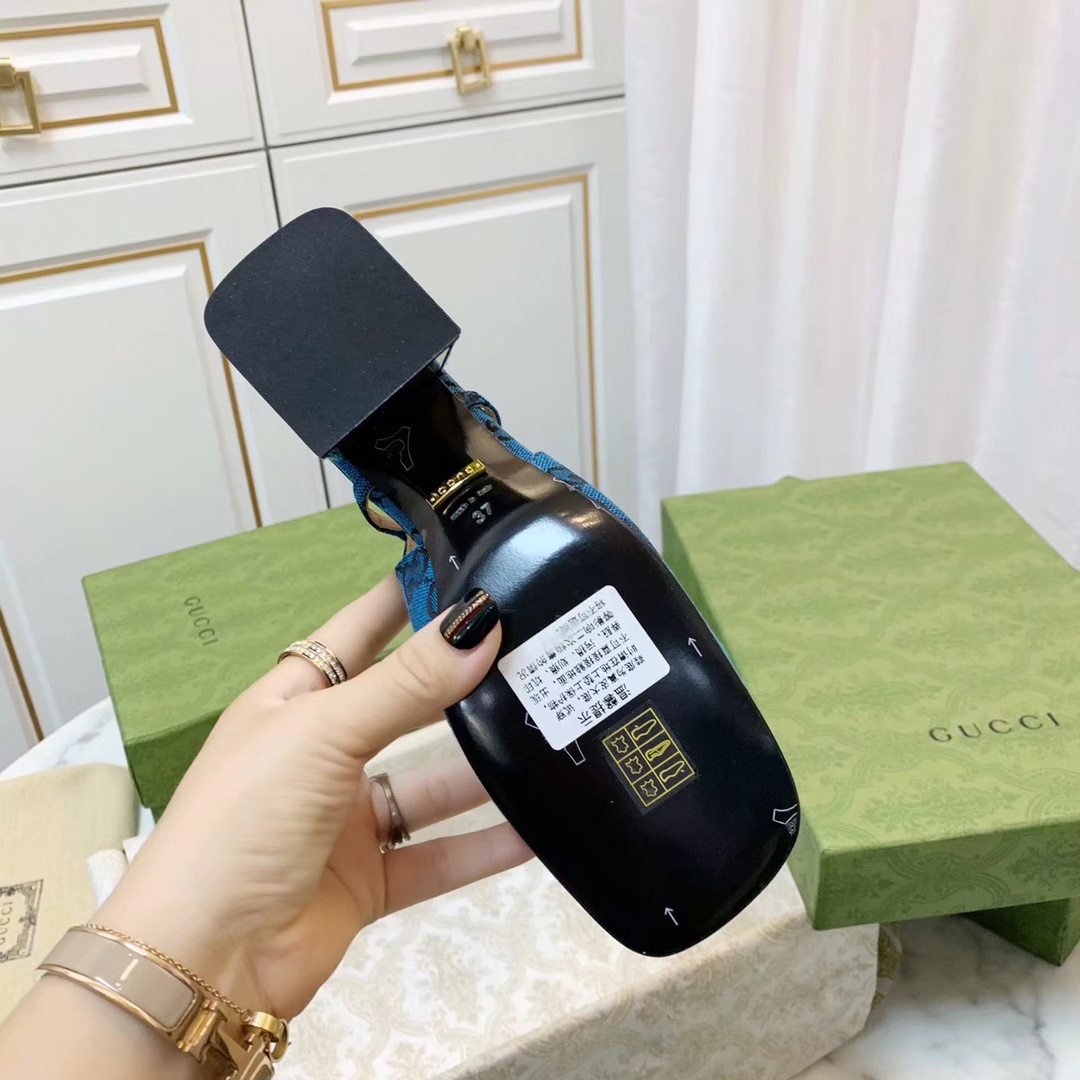 GUCCl horsebit sandals