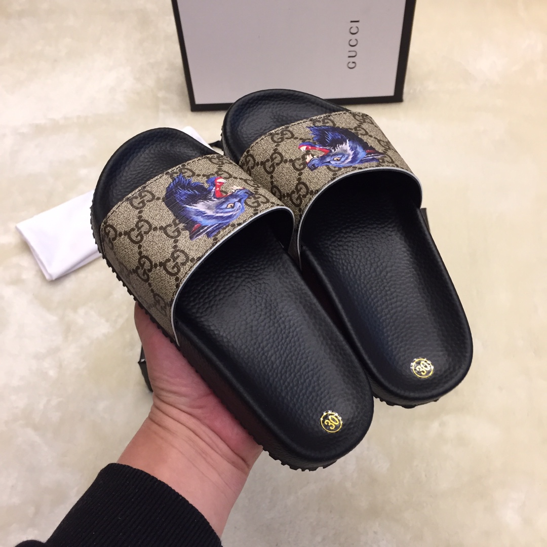 Gucci children's slippers