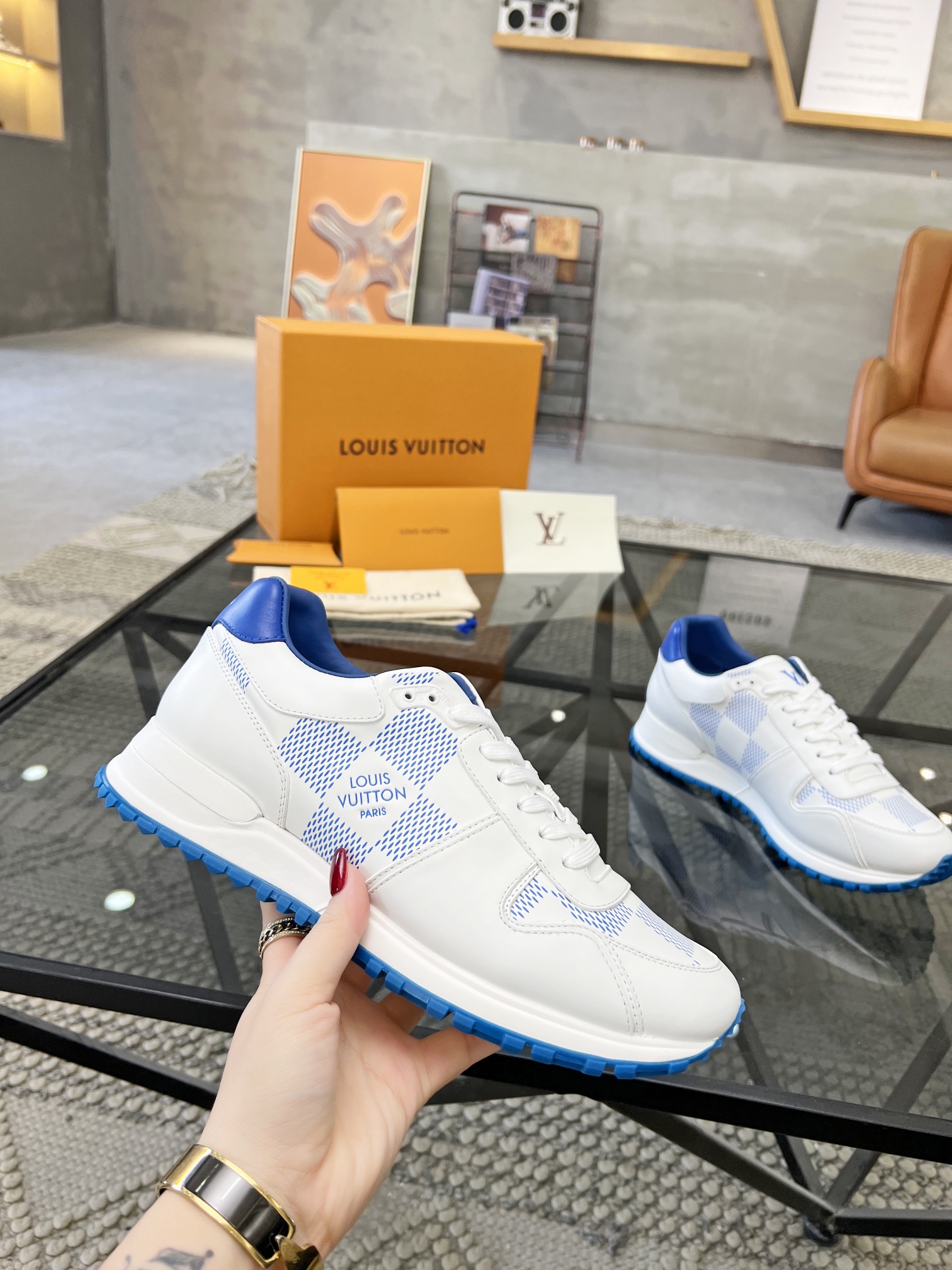 Louis Vuitton LV sneakers