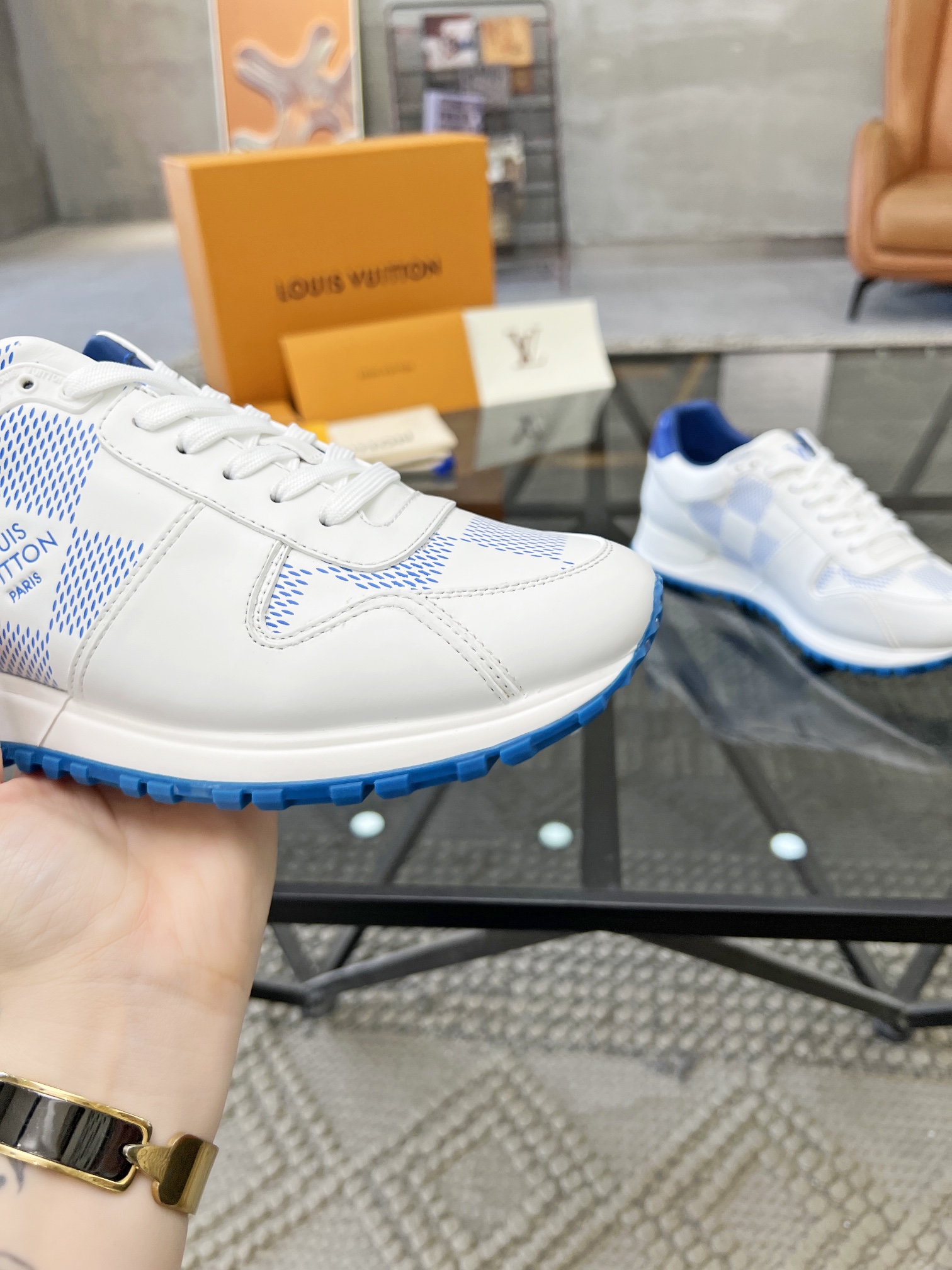 Louis Vuitton LV sneakers