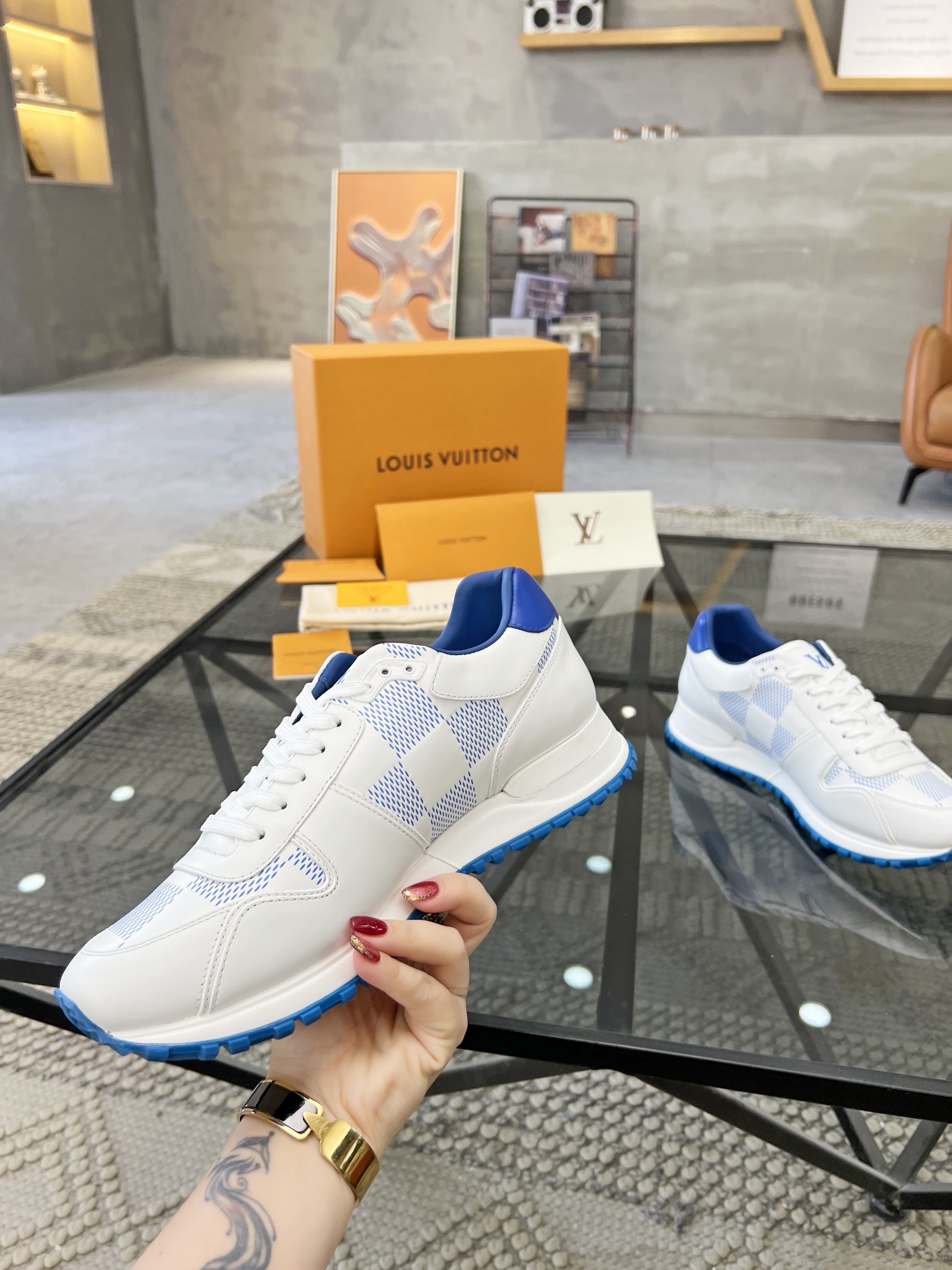 Louis Vuitton LV sneakers