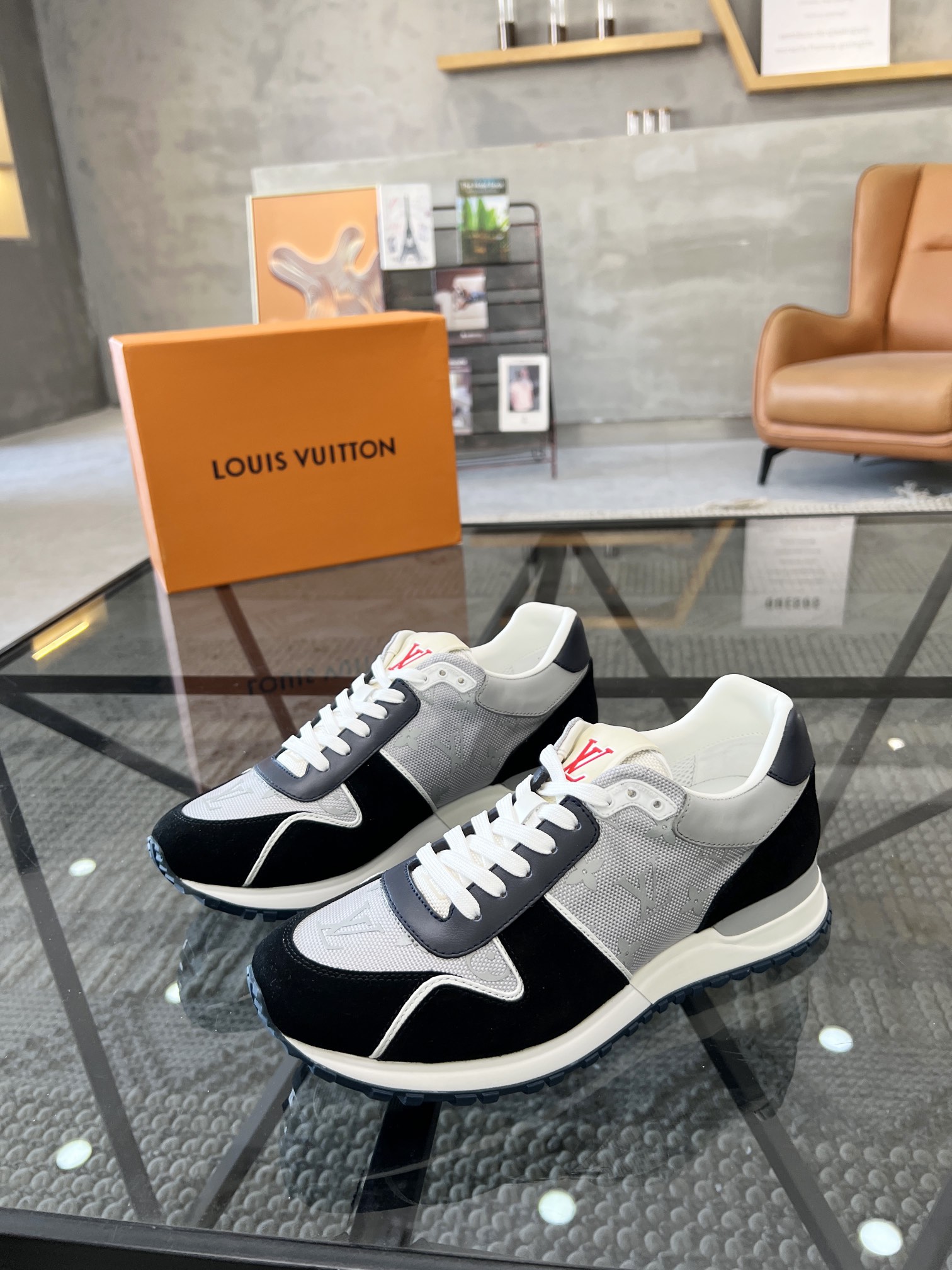 Louis Vuitton LV sneakers