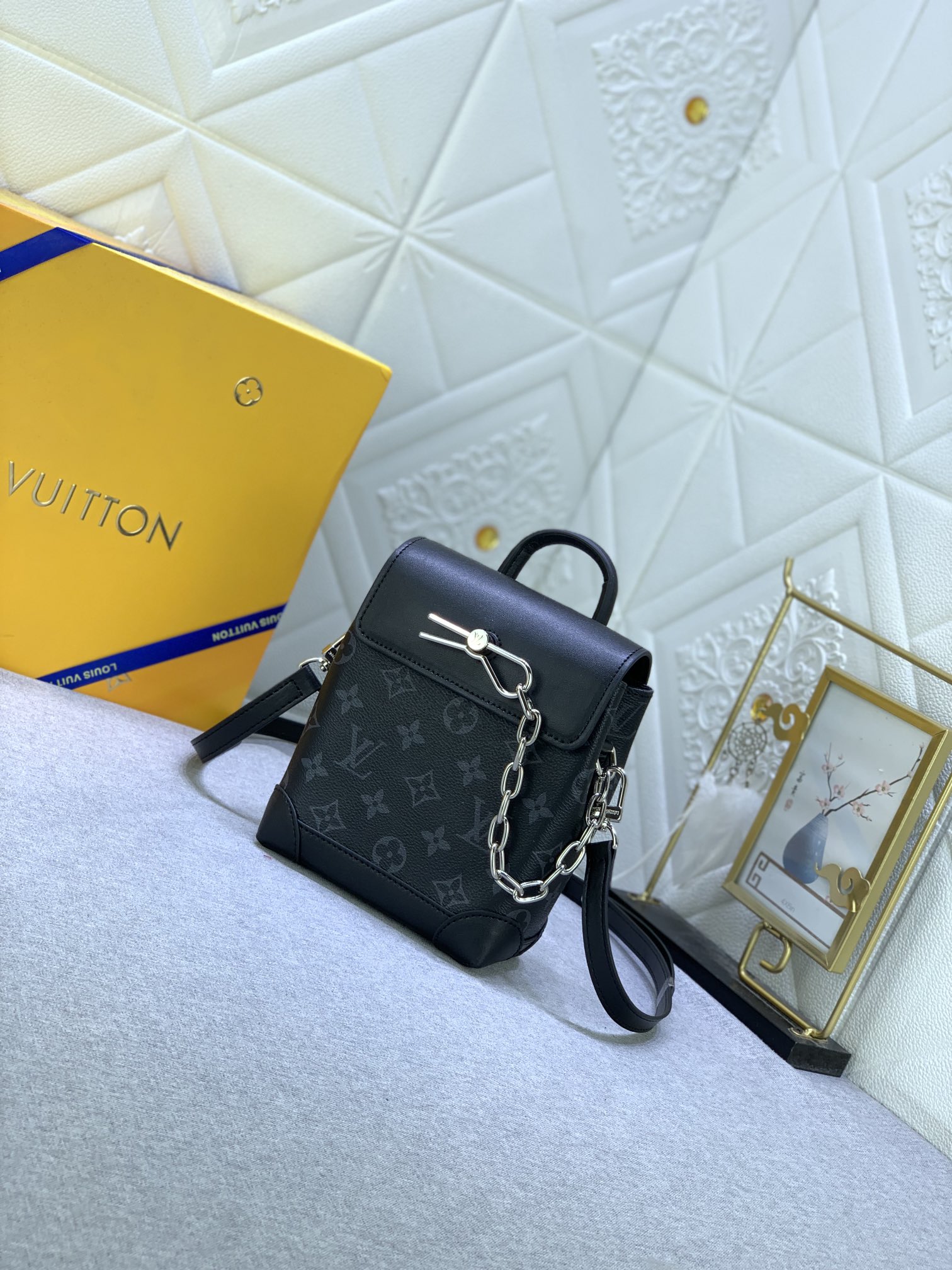 Louis Vuitton LV Northhammer bags