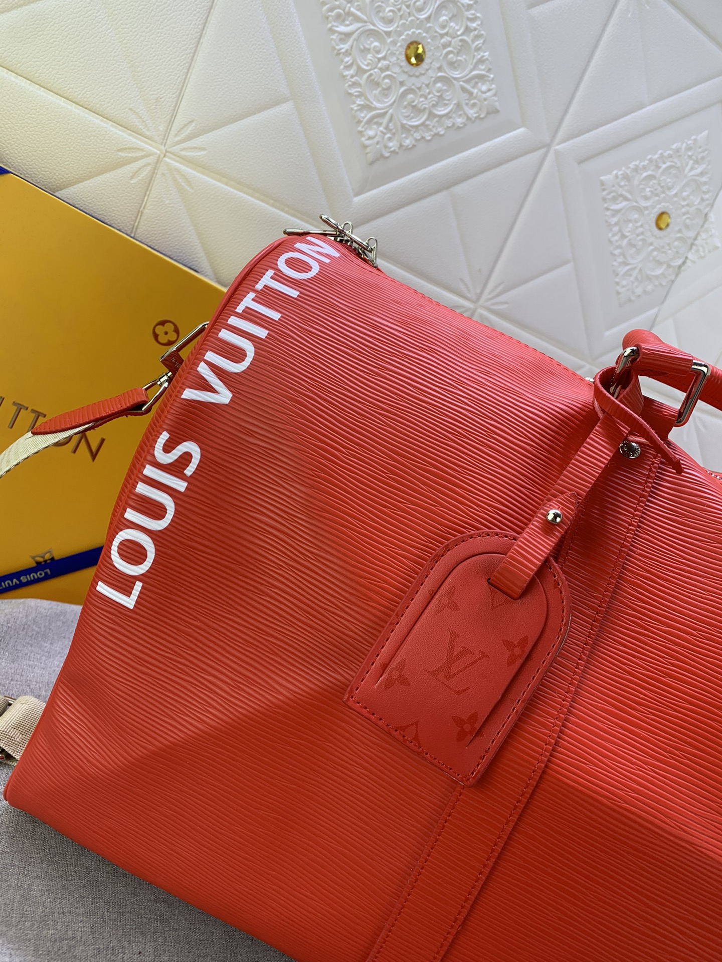 LOUIS VUITTON LV KEEPALL BANDOULIÈRE 50 TRAVEL BAG