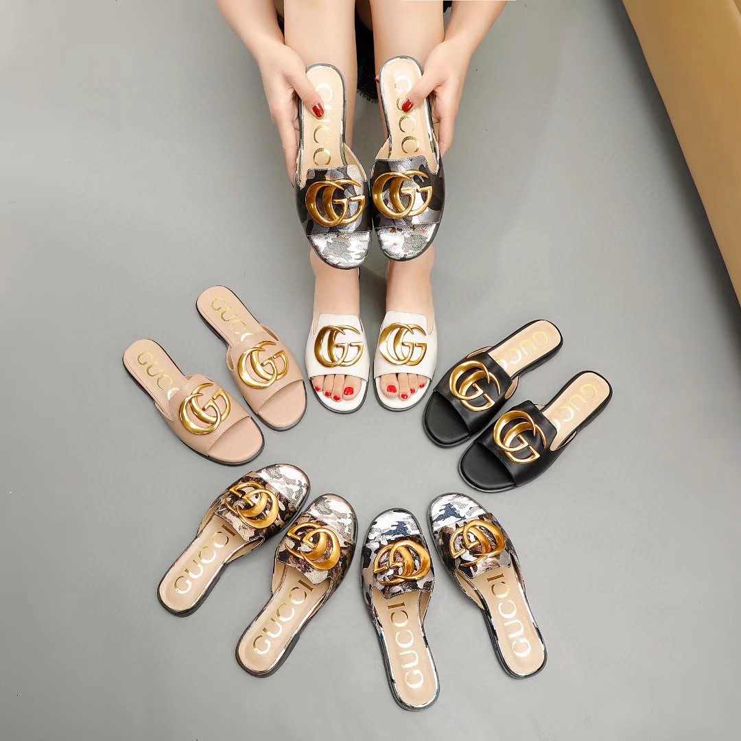 GUCCI SLIPPERS