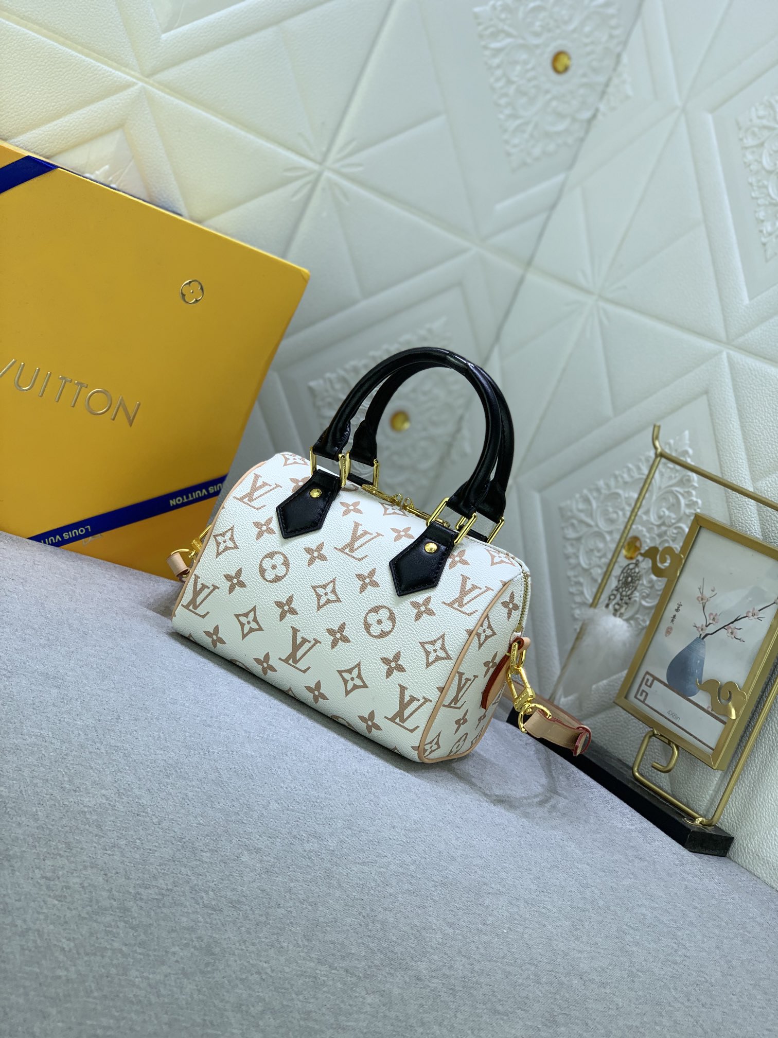 LOUIS VUITTON LV SPEEDY BANDOULIÈRE 20 BAG