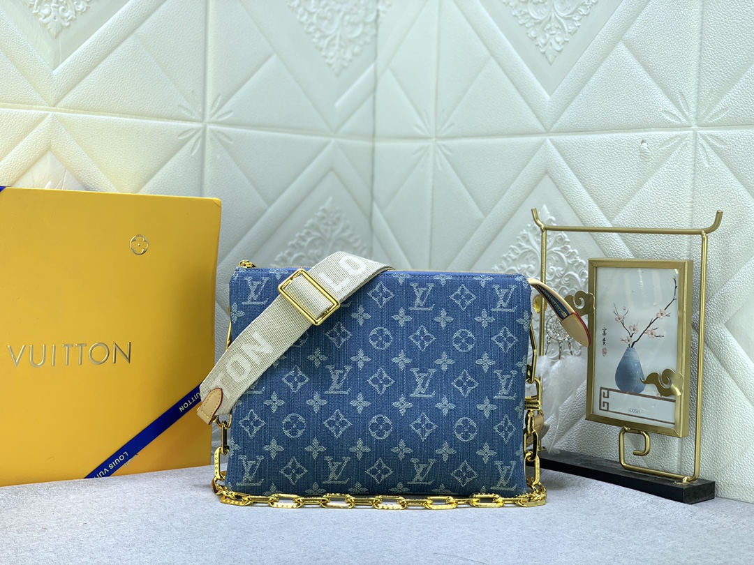 Louis Vuitton LV Coussin small bags