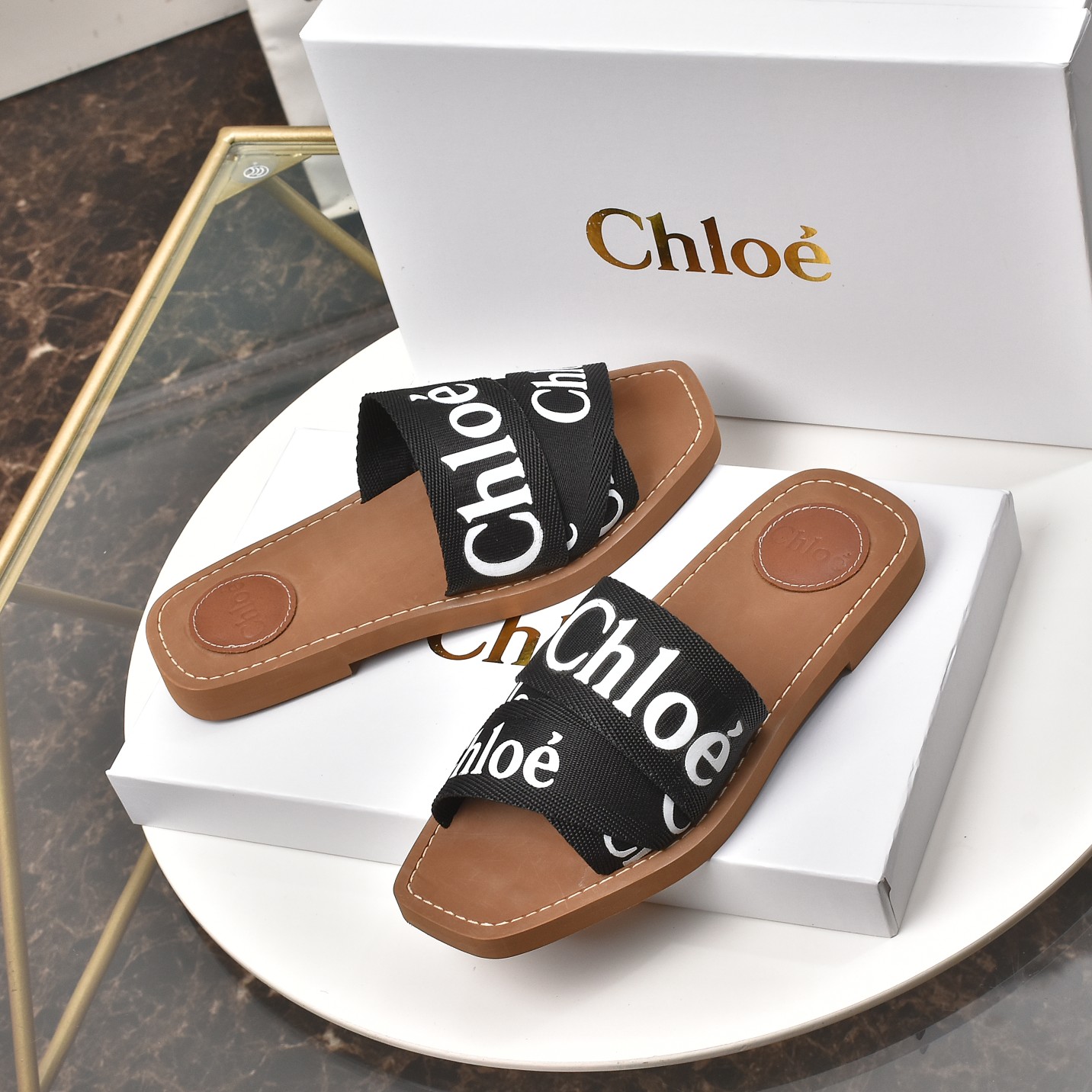 CHLOE slippers