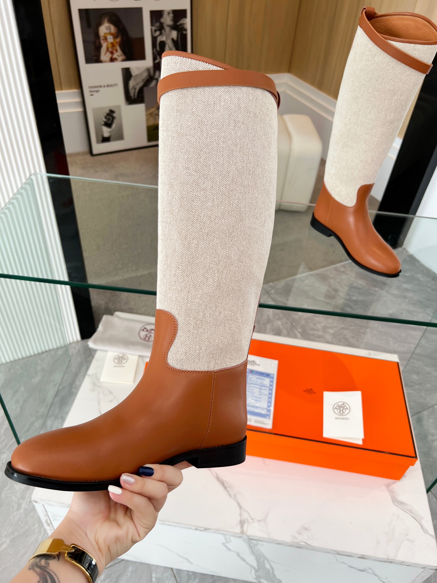 HERMES Kelly buckled knight boots