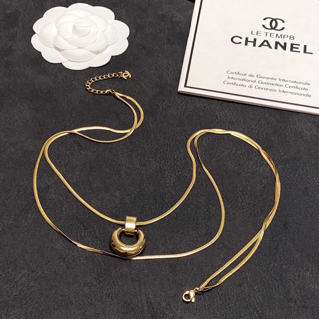 Chanel double C letter fashion double necklace