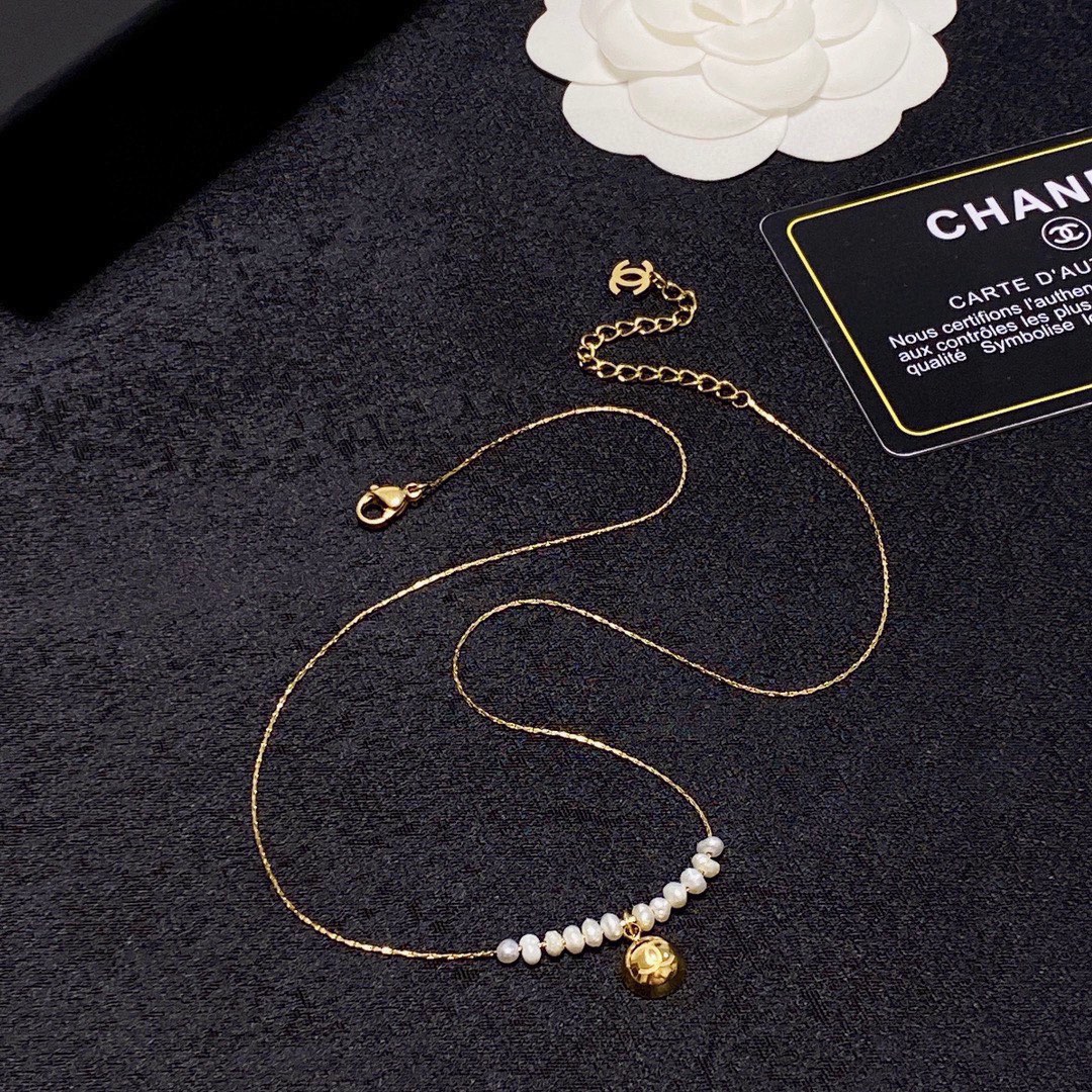 Chanel double C pearl thin necklace