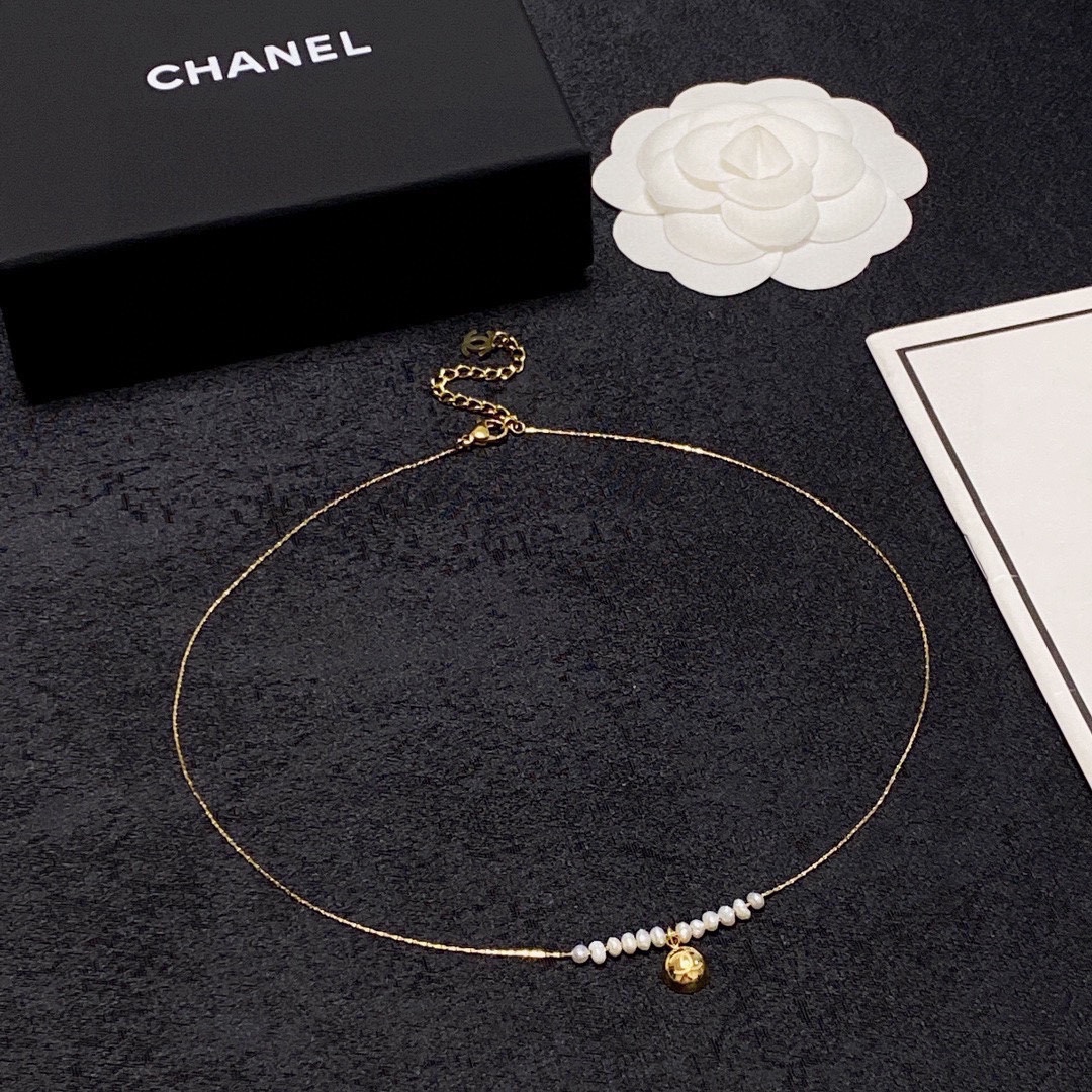 Chanel double C pearl thin necklace