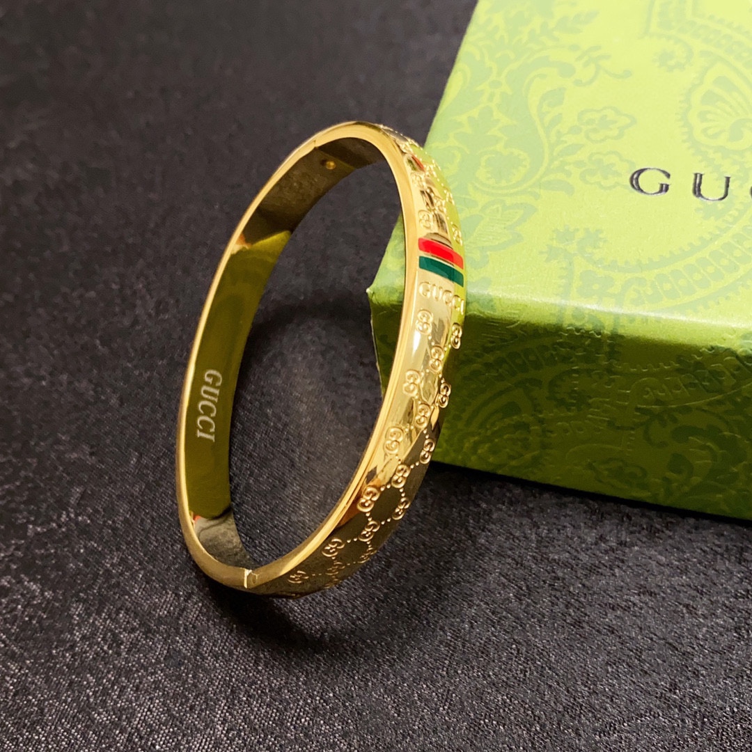 Gucci Double G bracelet