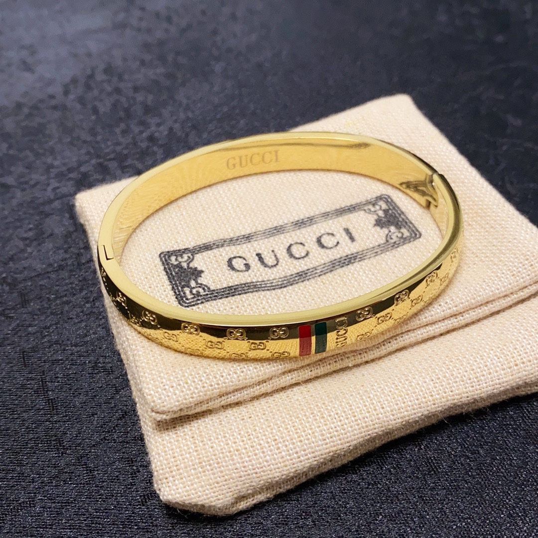 Gucci Double G bracelet