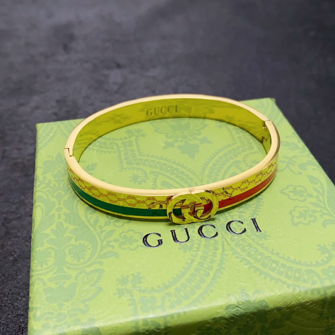 Gucci Double G bracelet