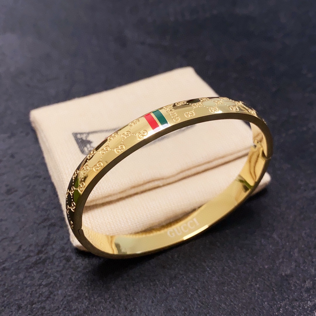 Gucci Double G bracelet