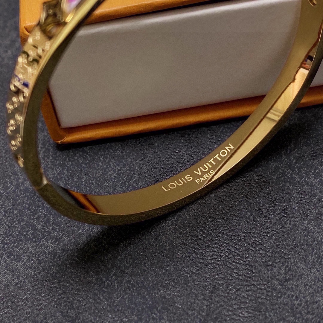 LV Louis Vuitton bracelet