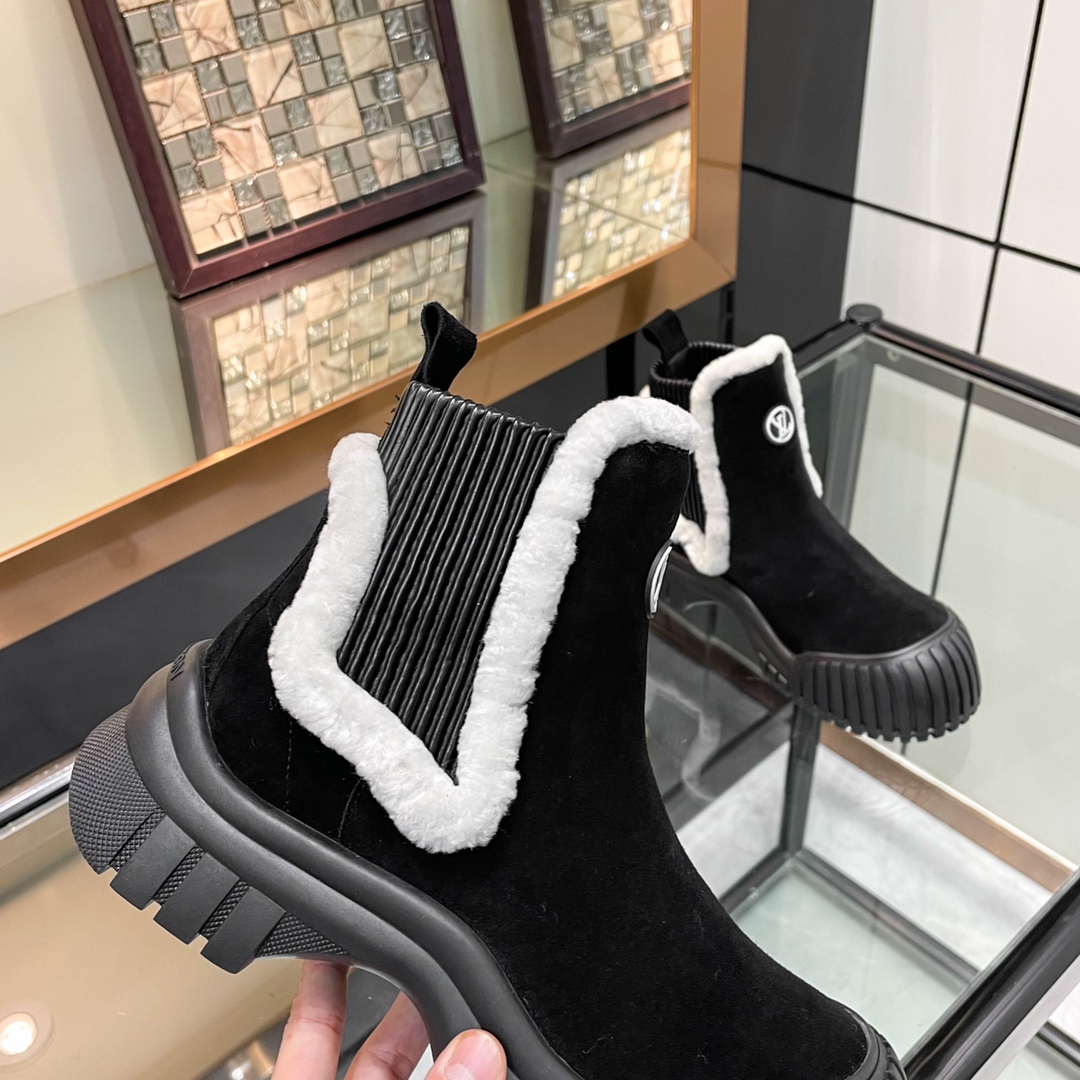 Louis Vuitton lv boots